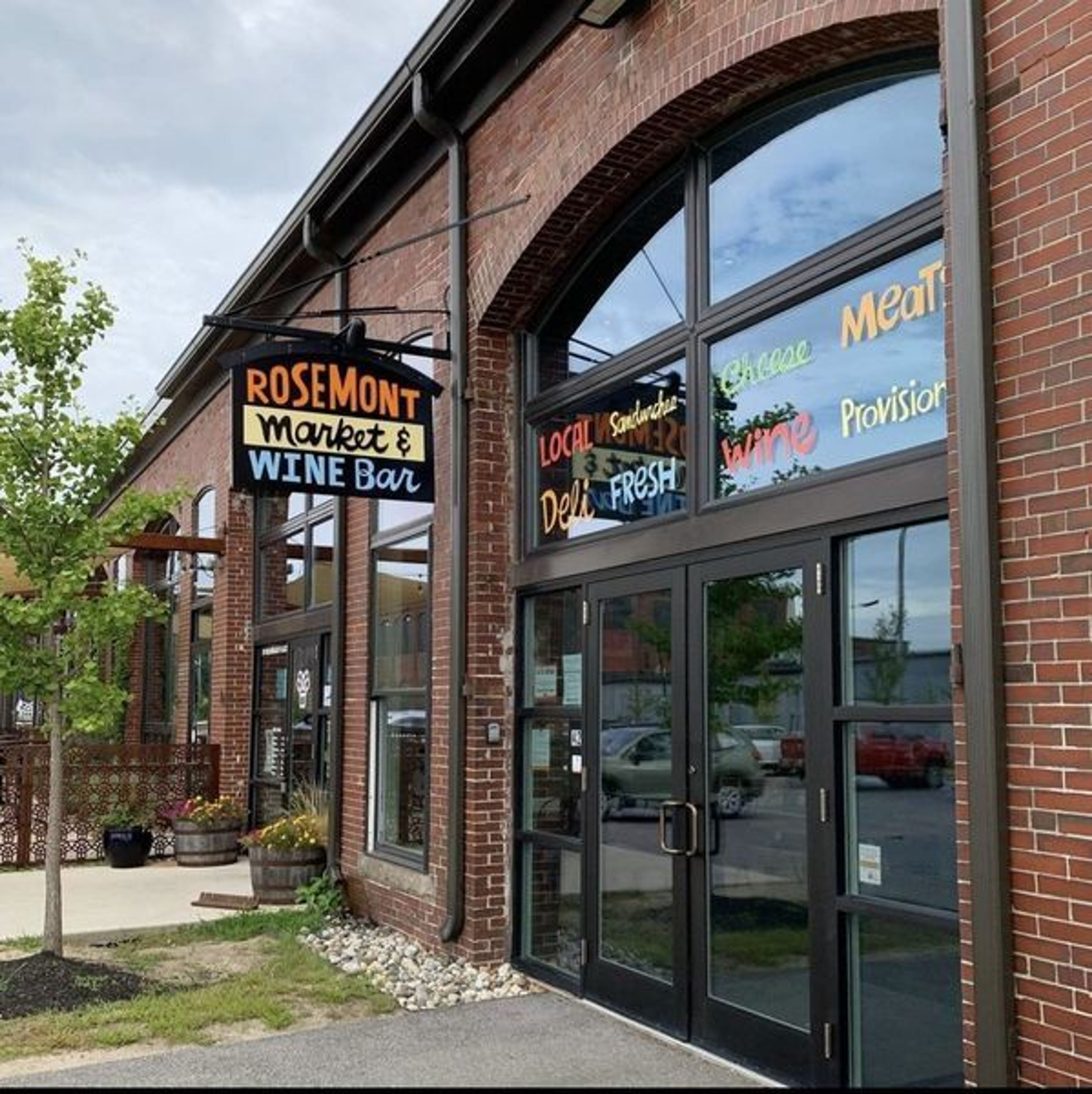 Cover photo of Rosemont Market & Wine Bar