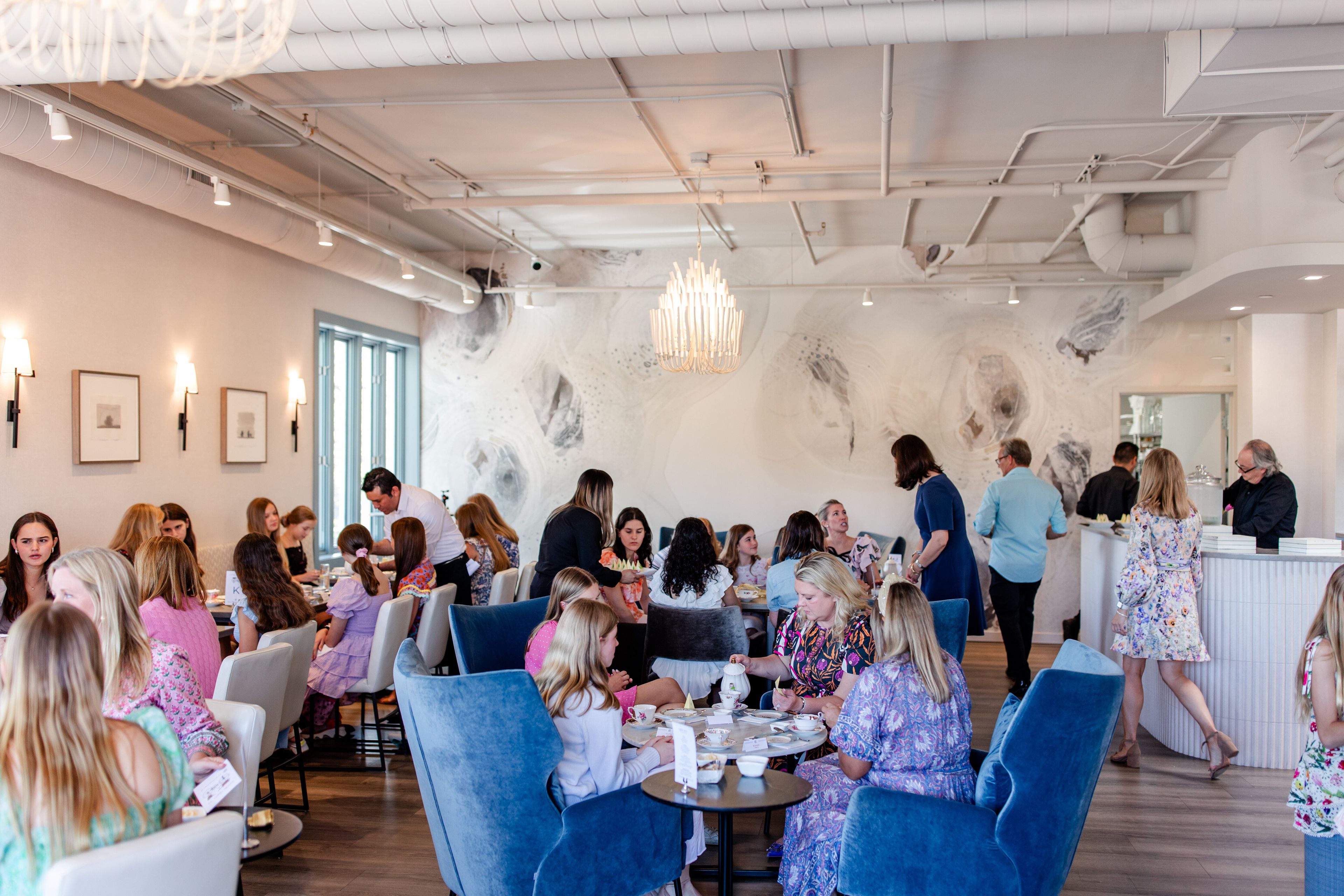 Cover photo of Uptown Glencoe