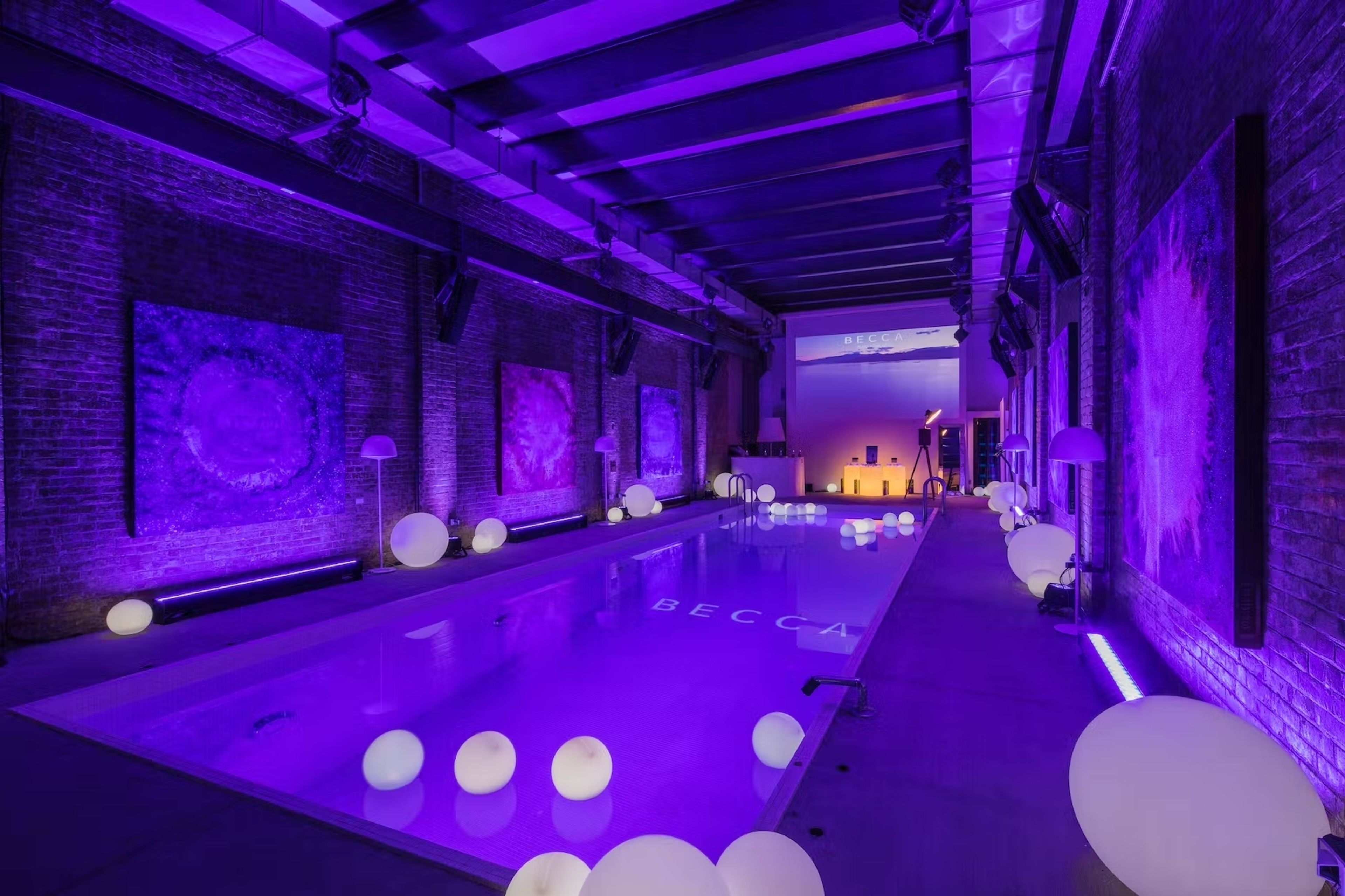 Cover photo of jesGORDON | properFUN