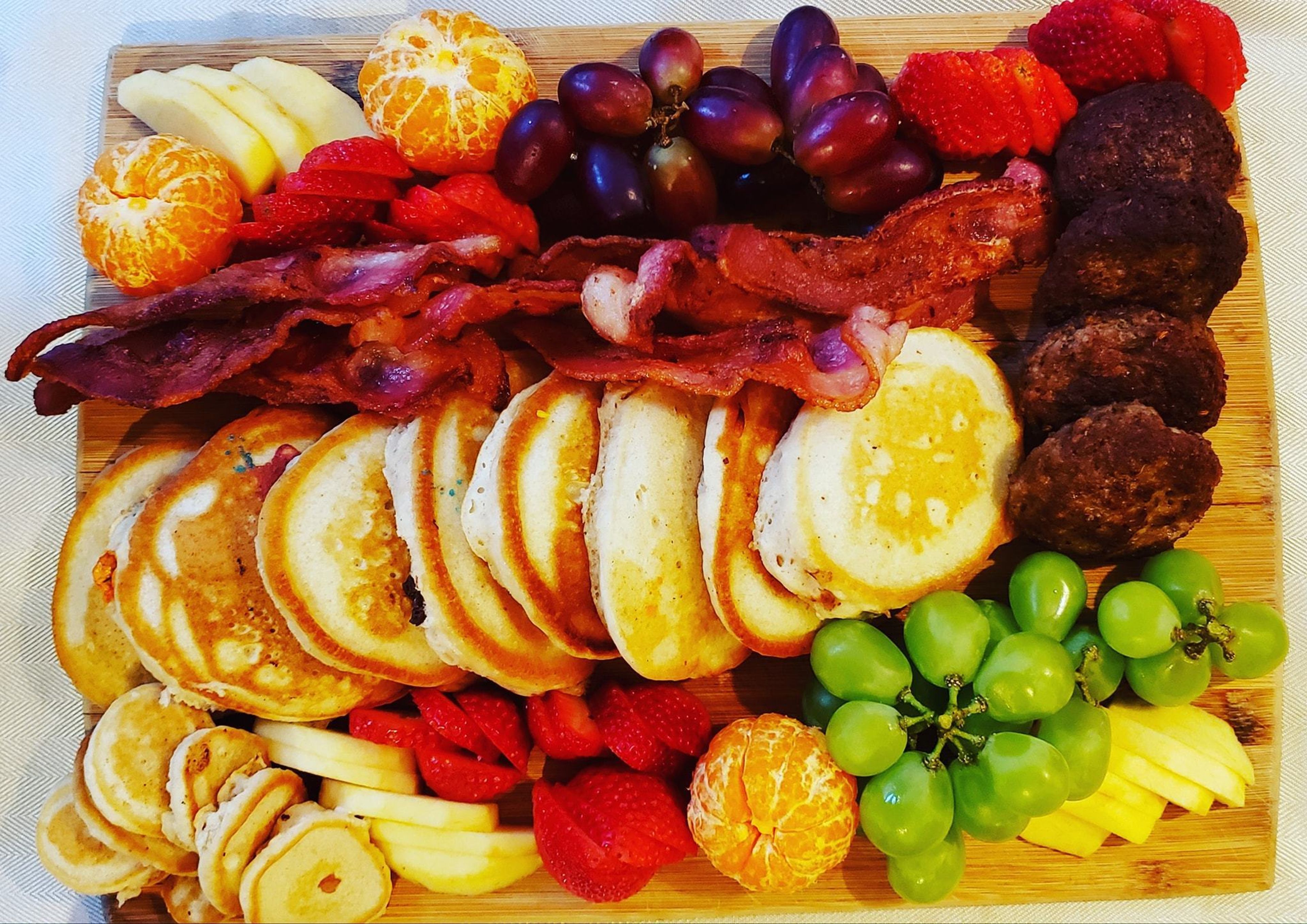 Cover photo of Rathana's Catering