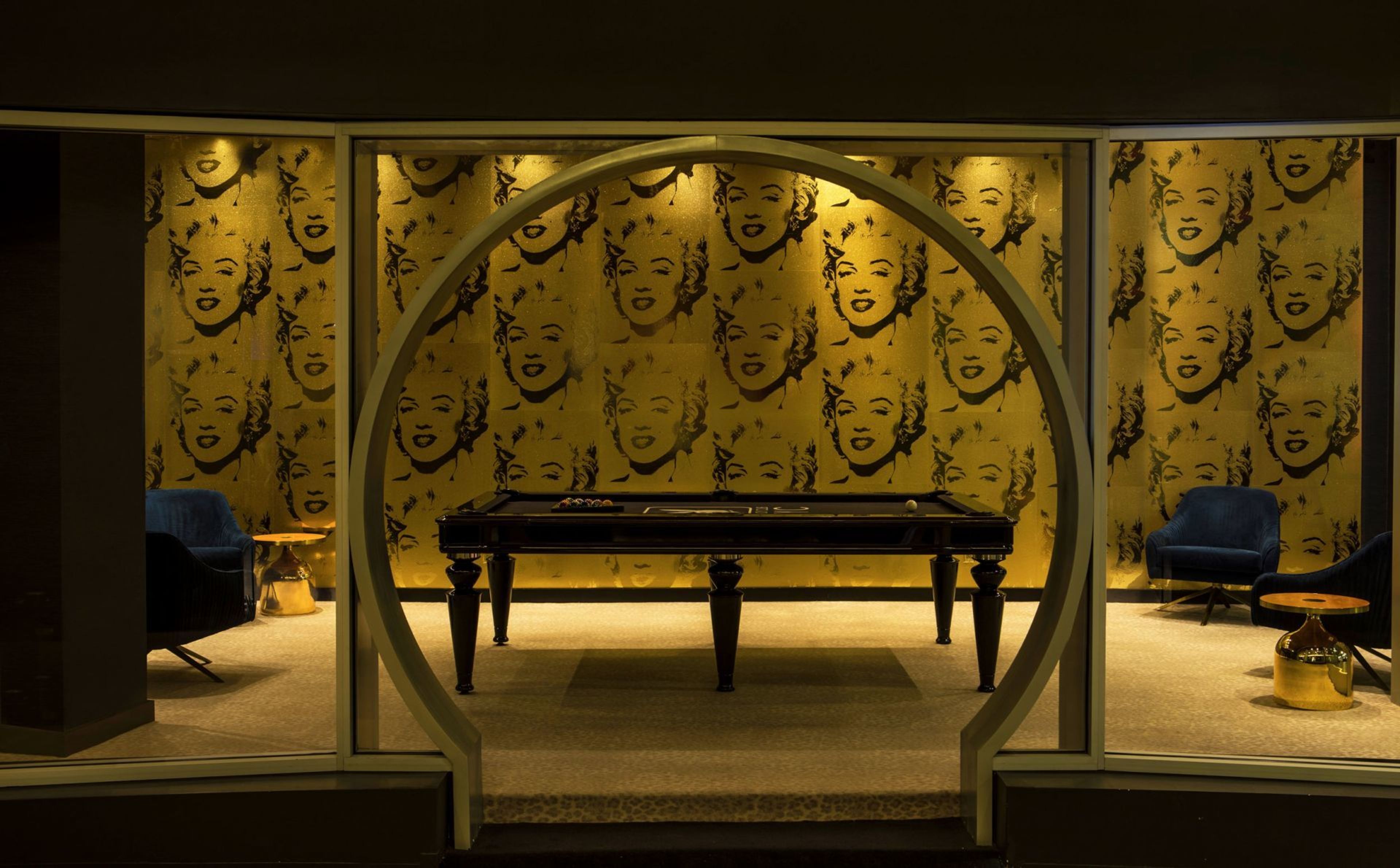 Cover photo of Cachet Boutique