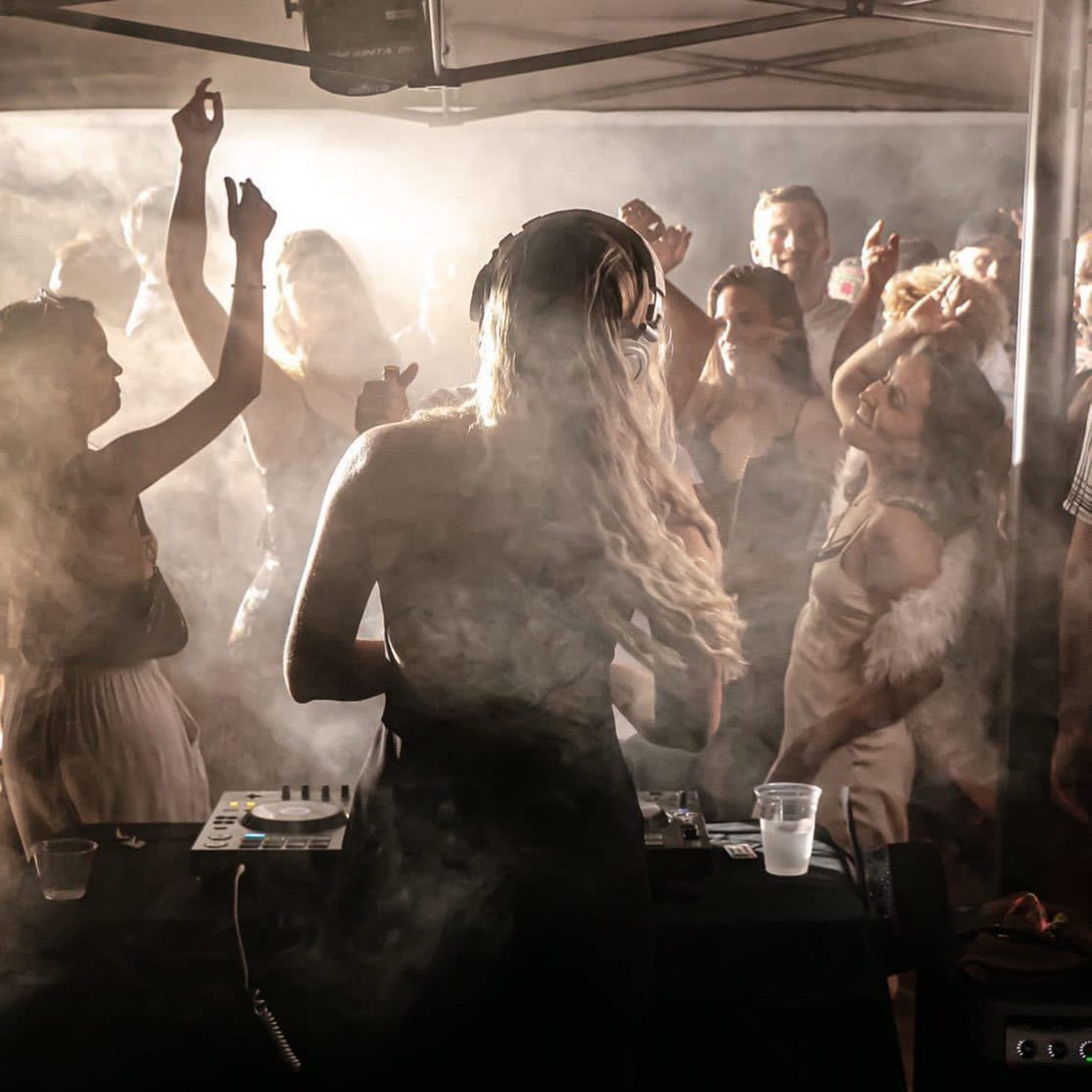 Cover photo of Dj Neekola