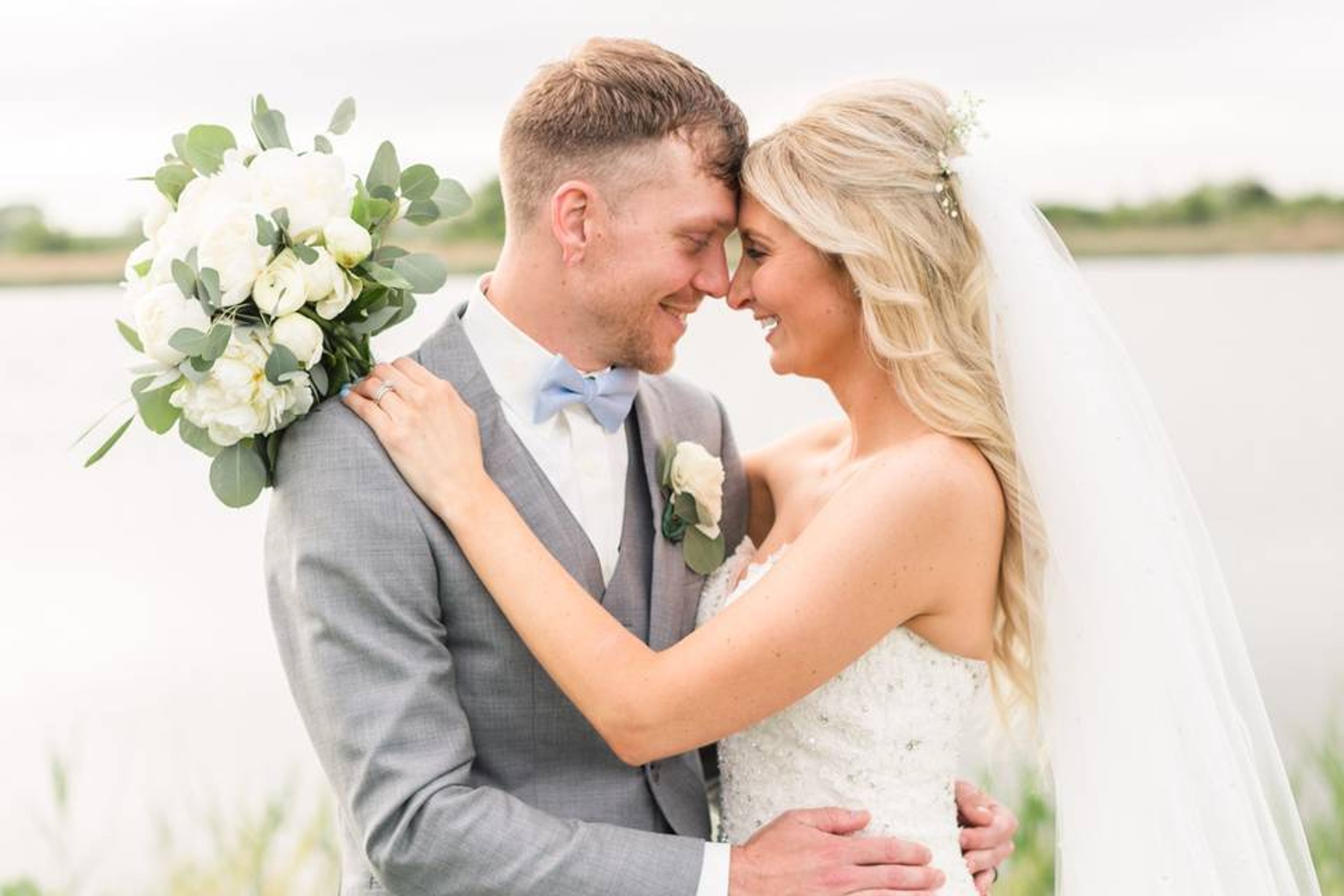 Cover photo of Alexandra Mandato