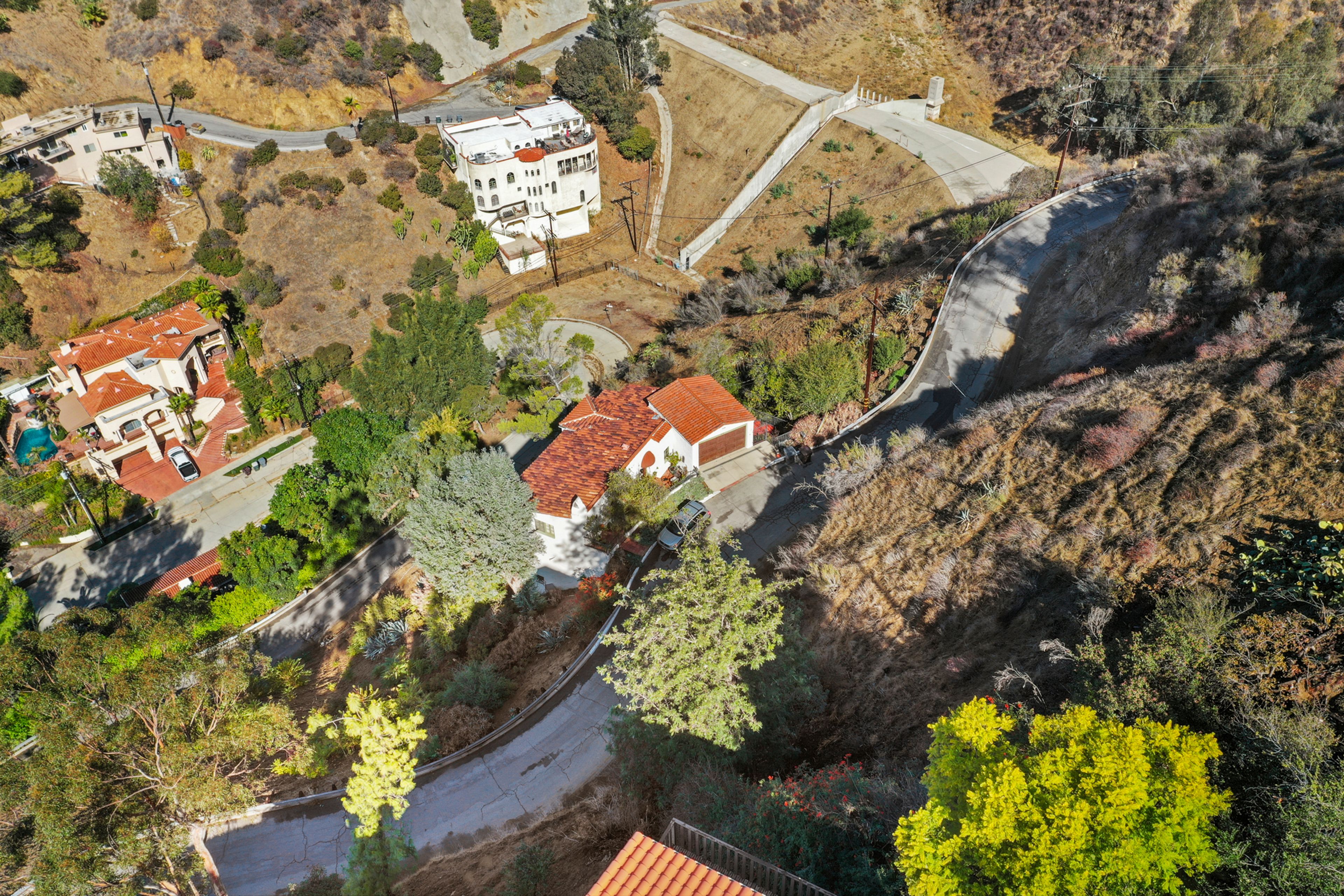 Cover photo of 1 Birdsnest, LLC