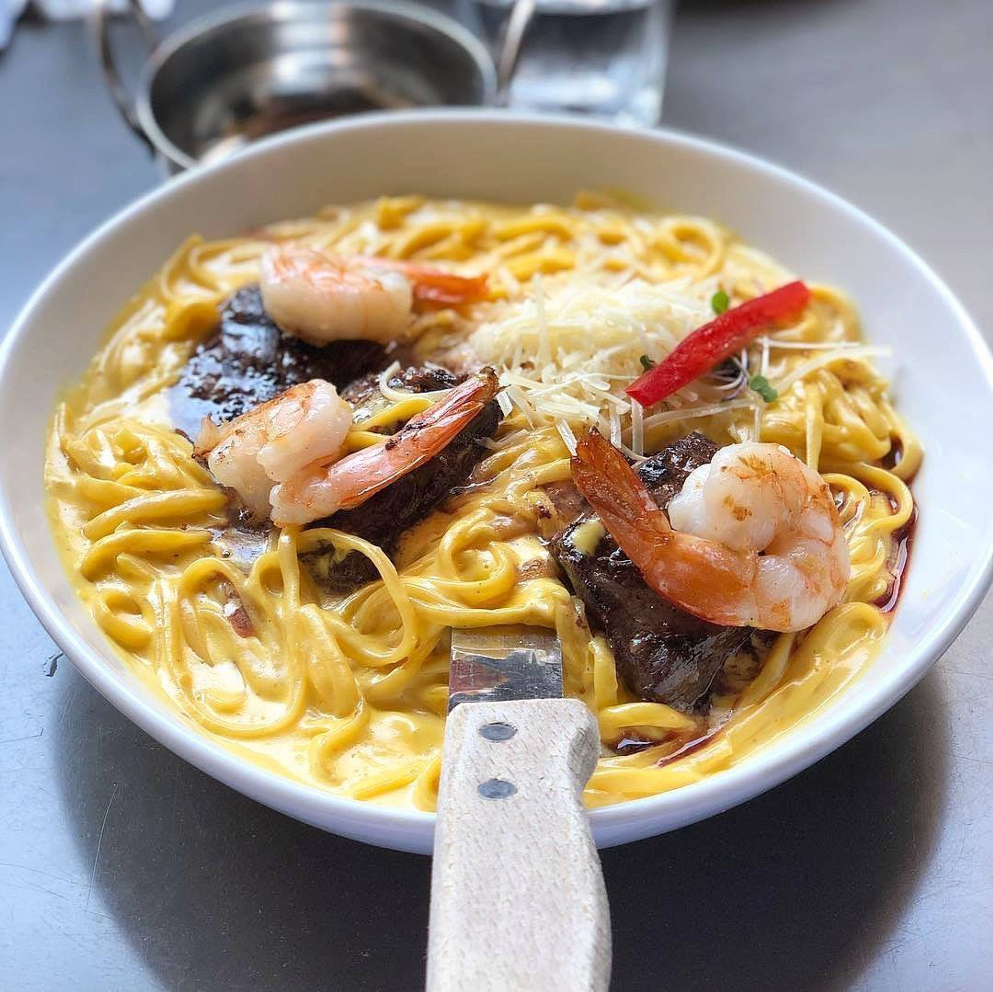 Cover photo of CVI.CHE 105