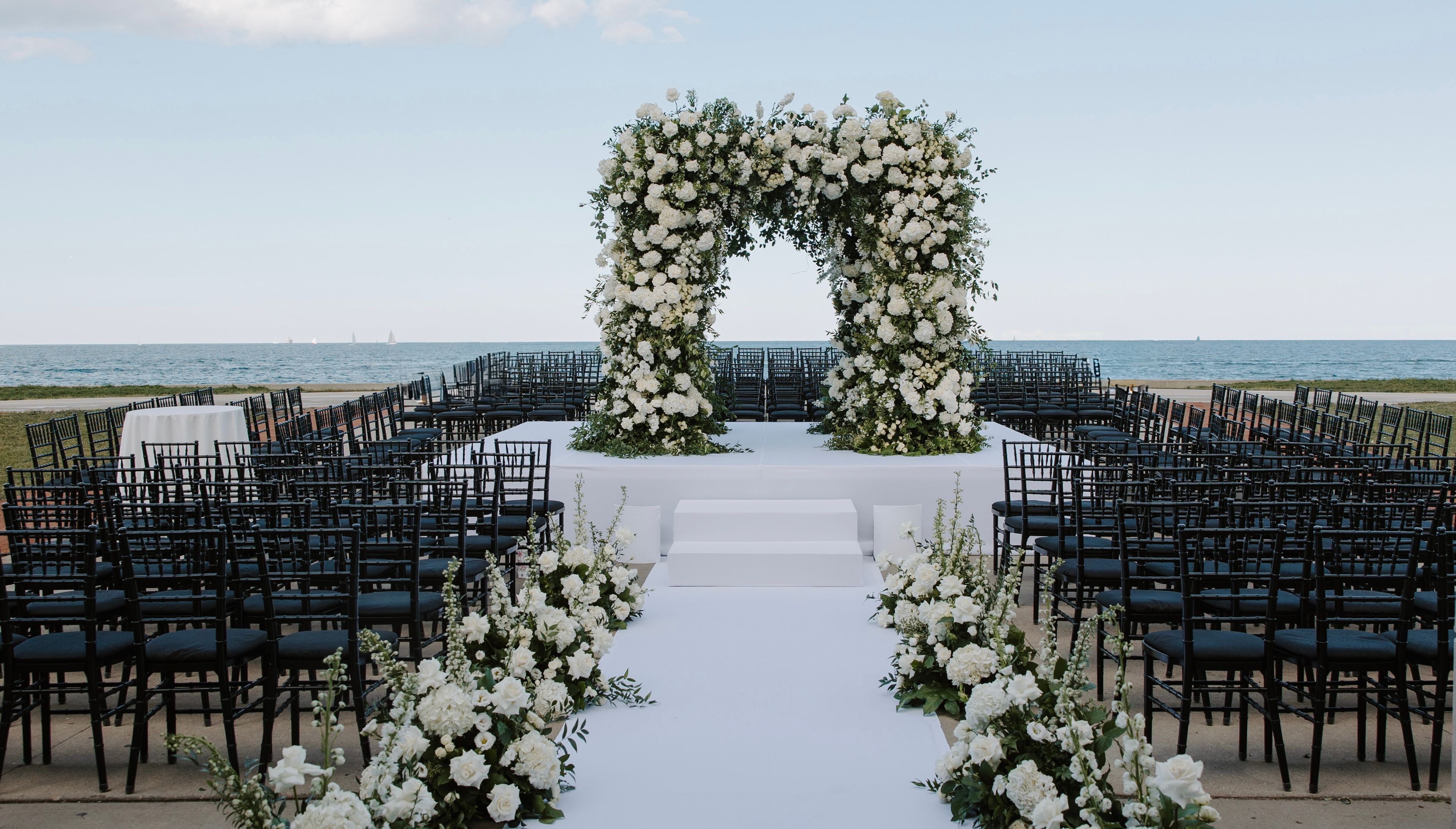 Cover photo of Flowers for Dreams | Wedding & Event Floral Design