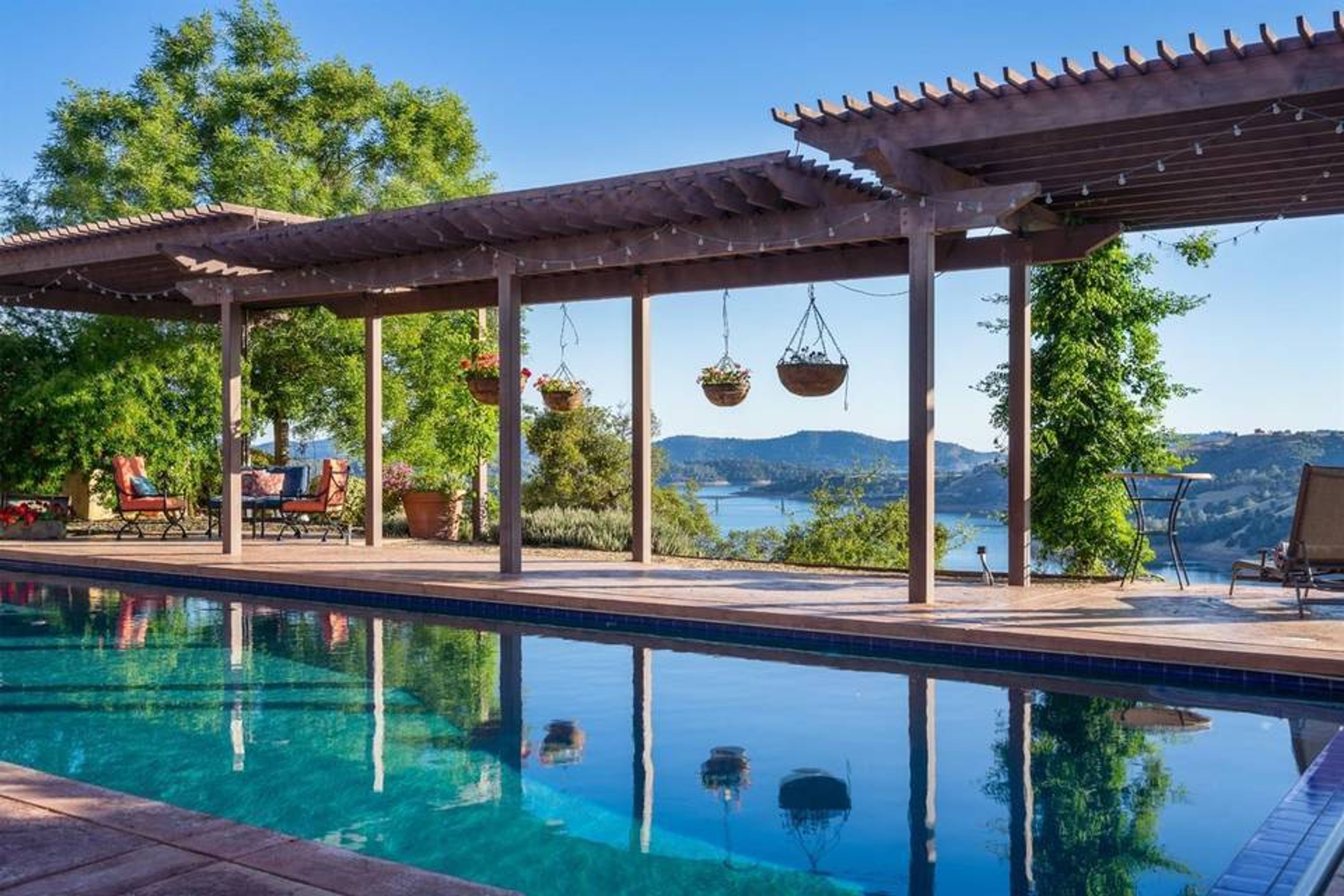 Cover photo of Airola Road Vineyards