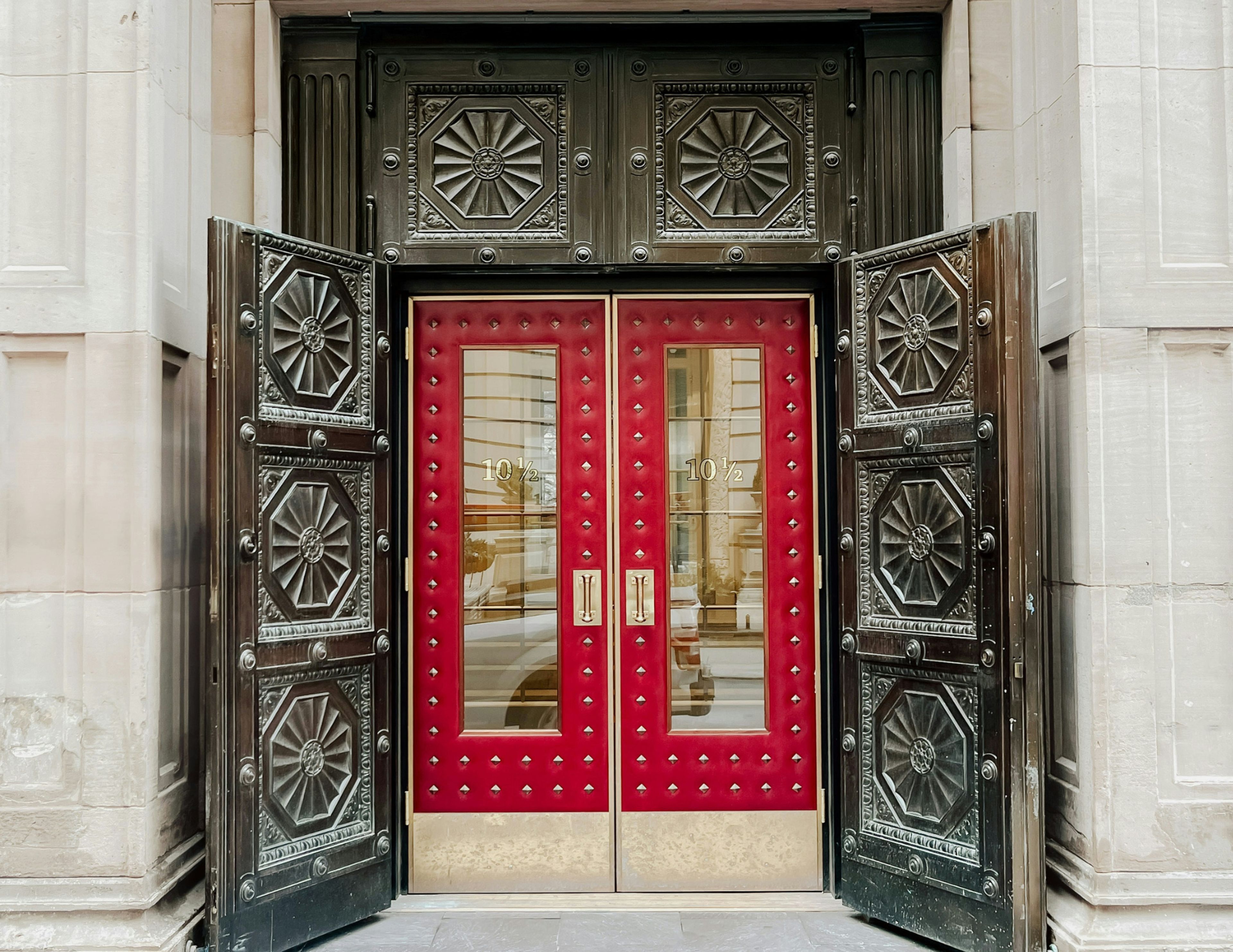 Cover photo of Boston Athenæum