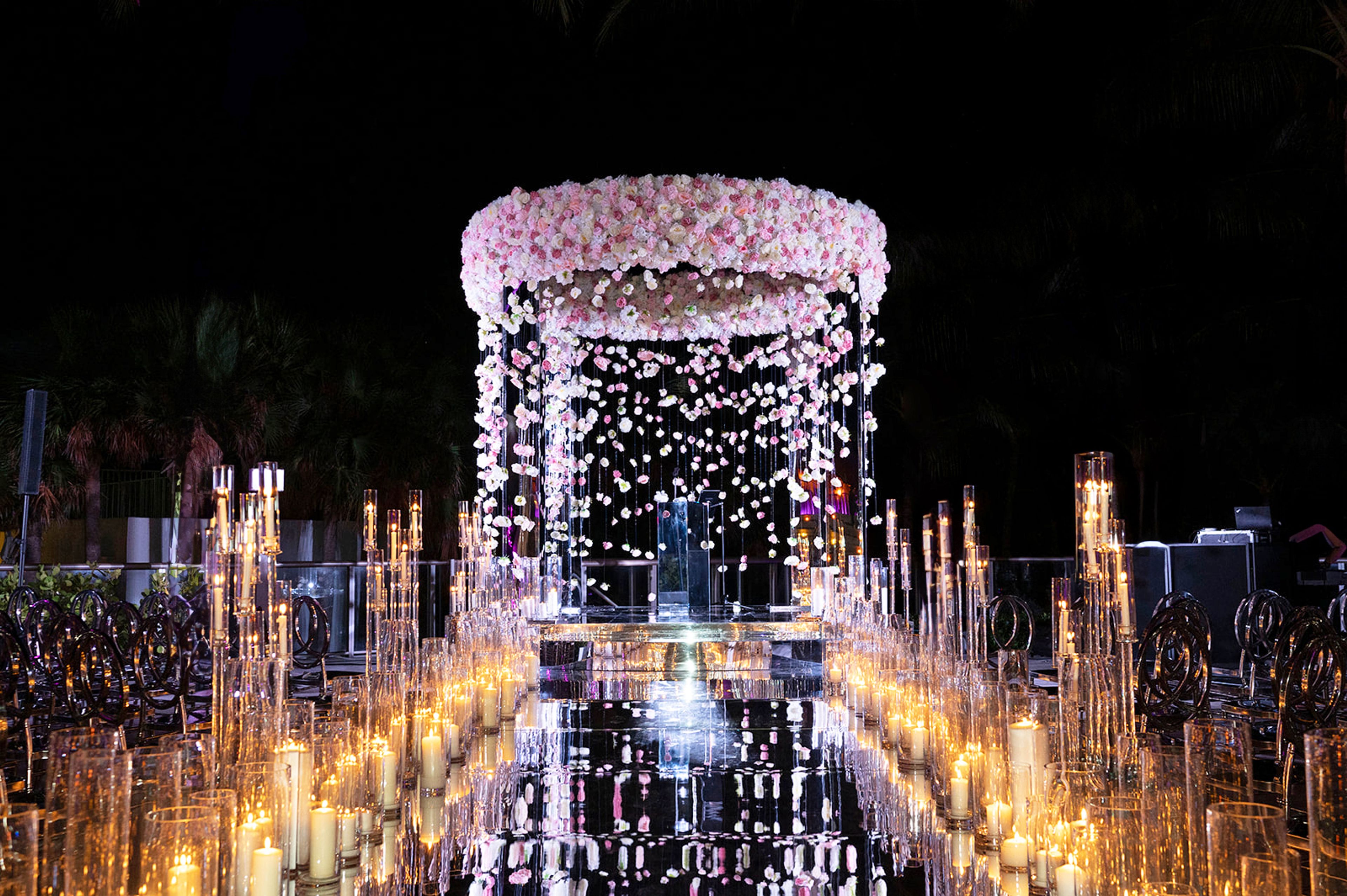 Cover photo of La'Fleur Decor