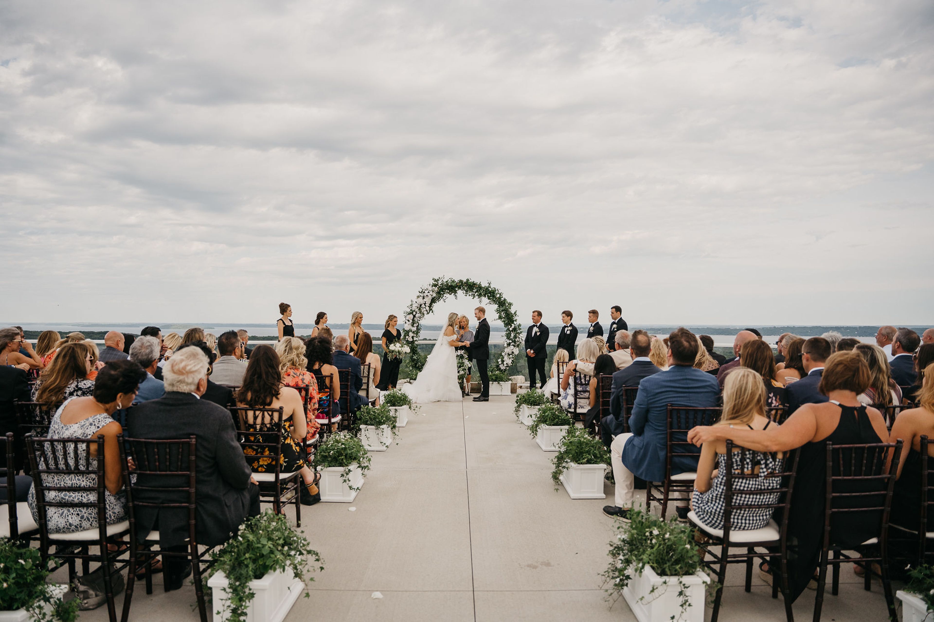 Cover photo of Vessiere Wedding Company