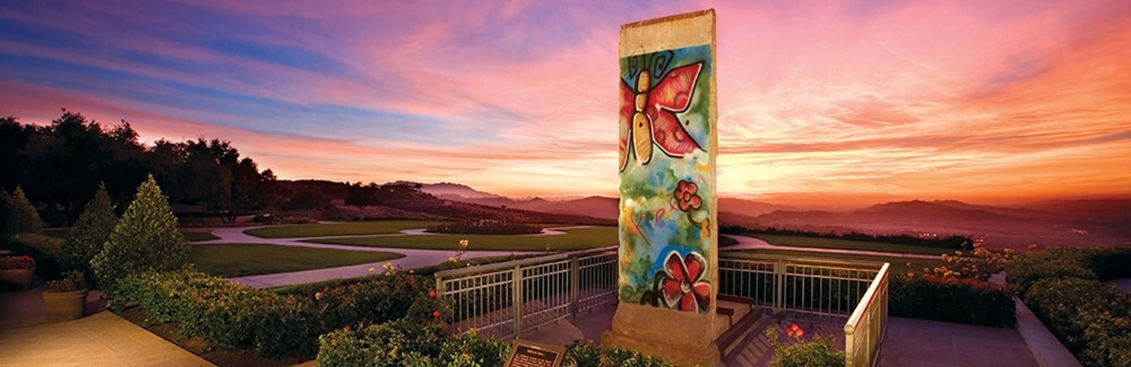 Cover photo of Ronald Regan Presidential Library