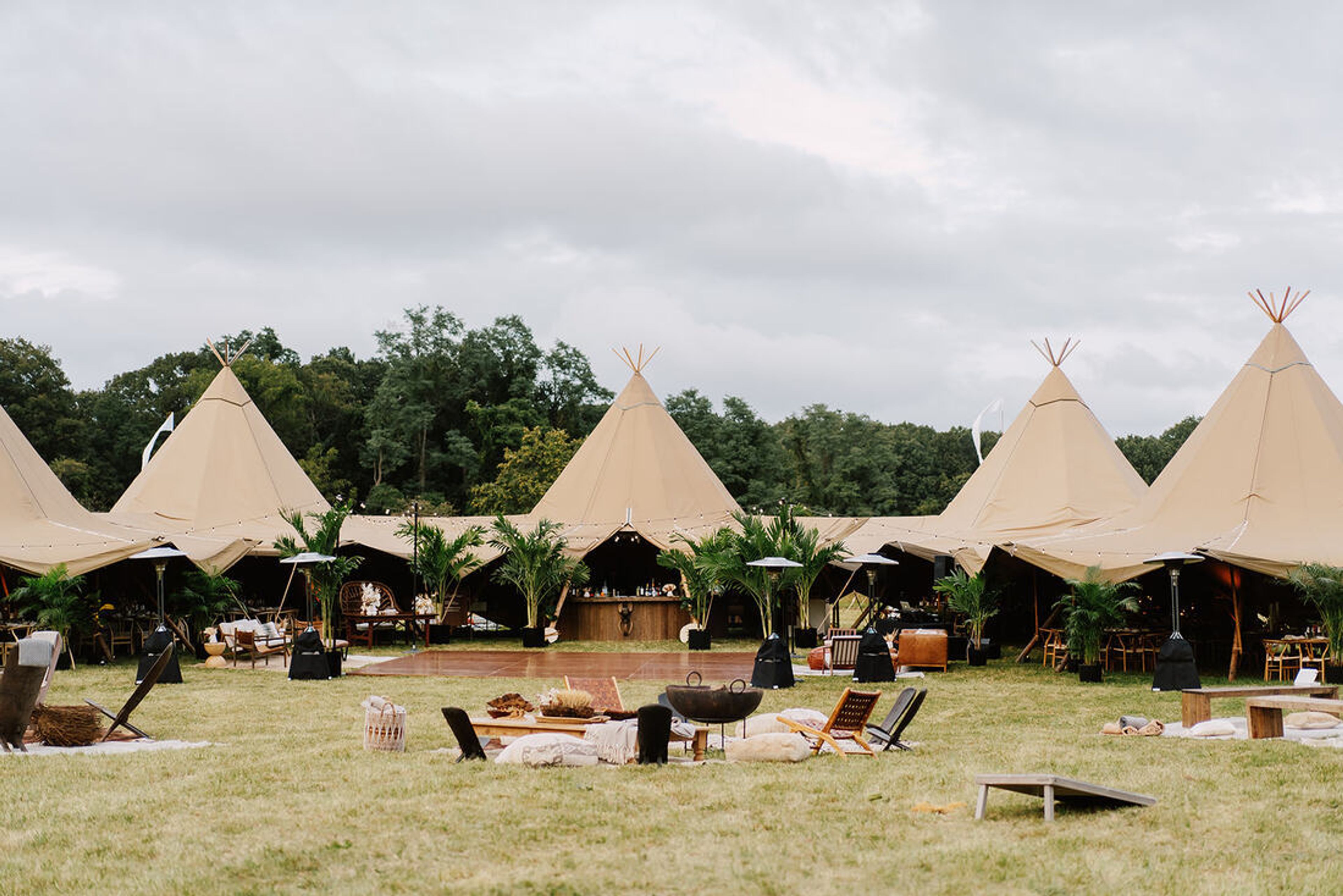 Cover photo of Kyle Michelle Weddings and Events