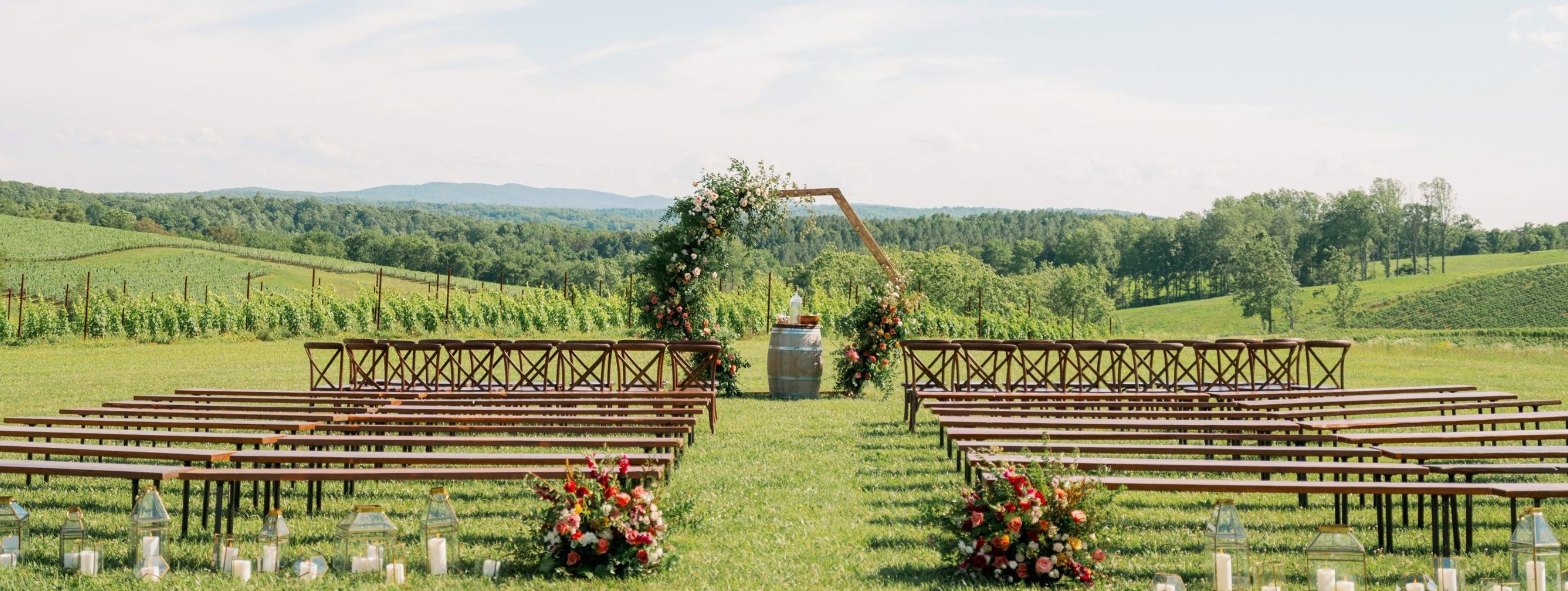 Cover photo of Dovely Event Planning