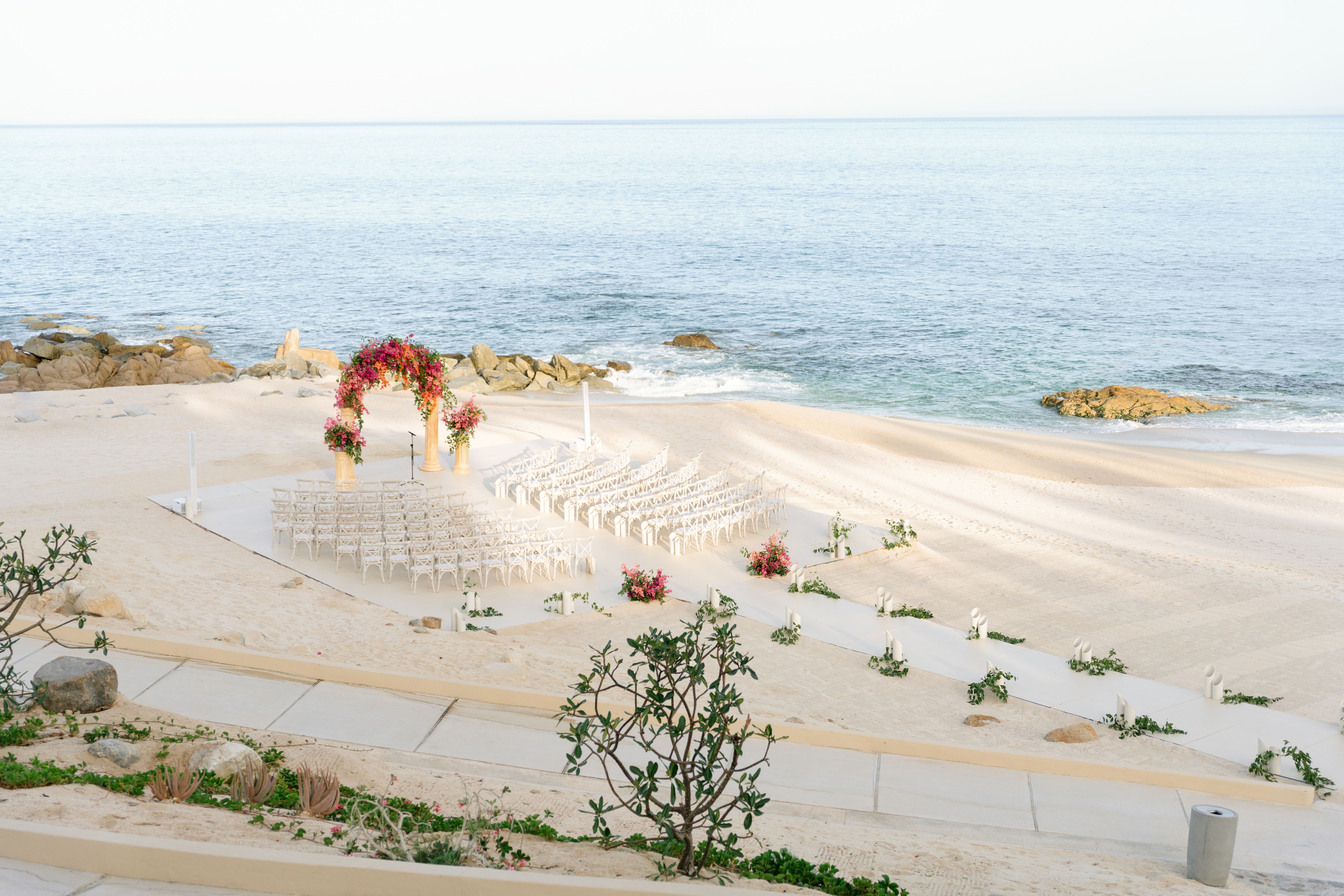 Stunning Wedding Portraits at Monte-Carlo Beach Walkway, image size:5315x3543