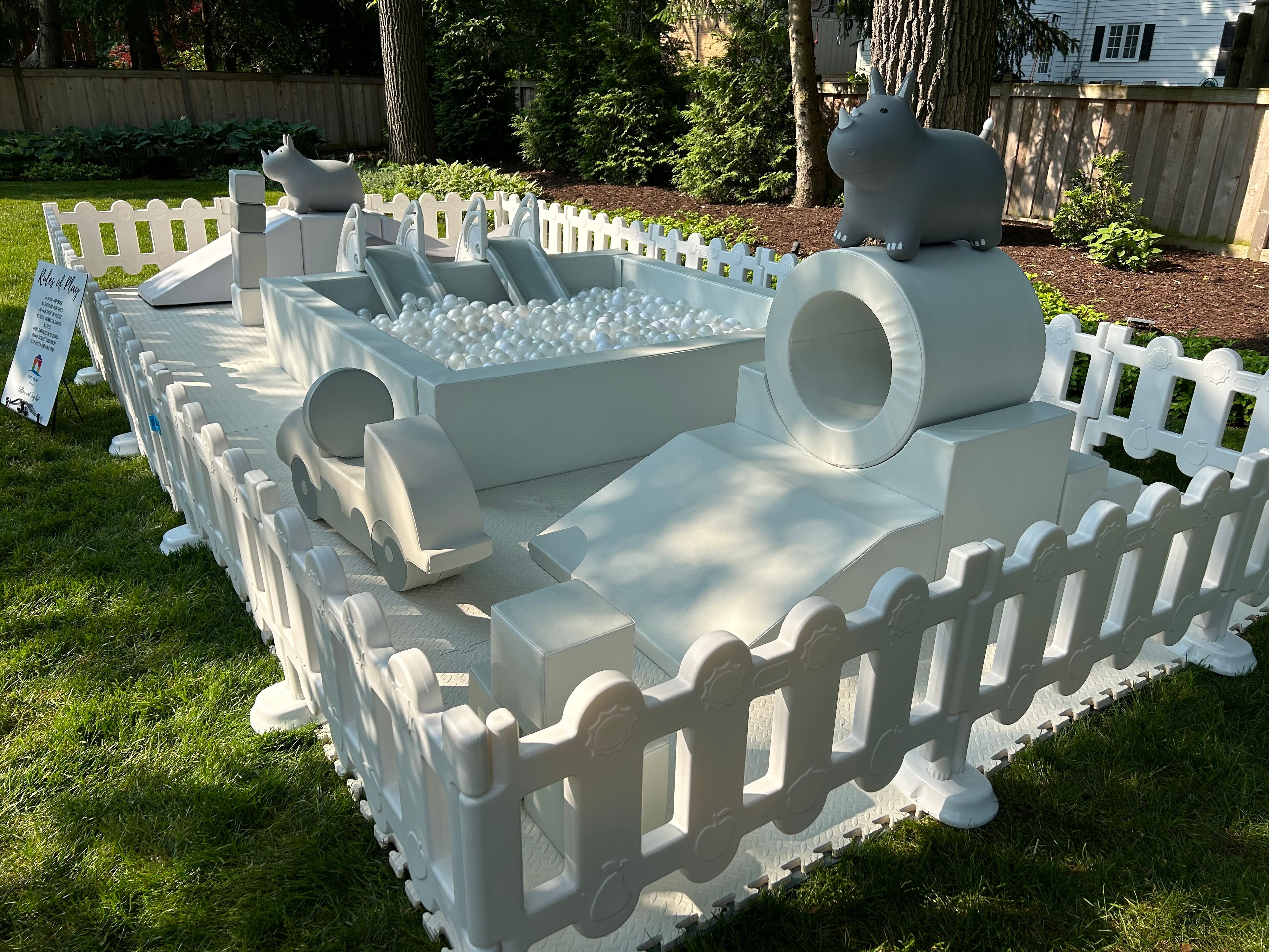 Cover photo of Luxe Play Oasis