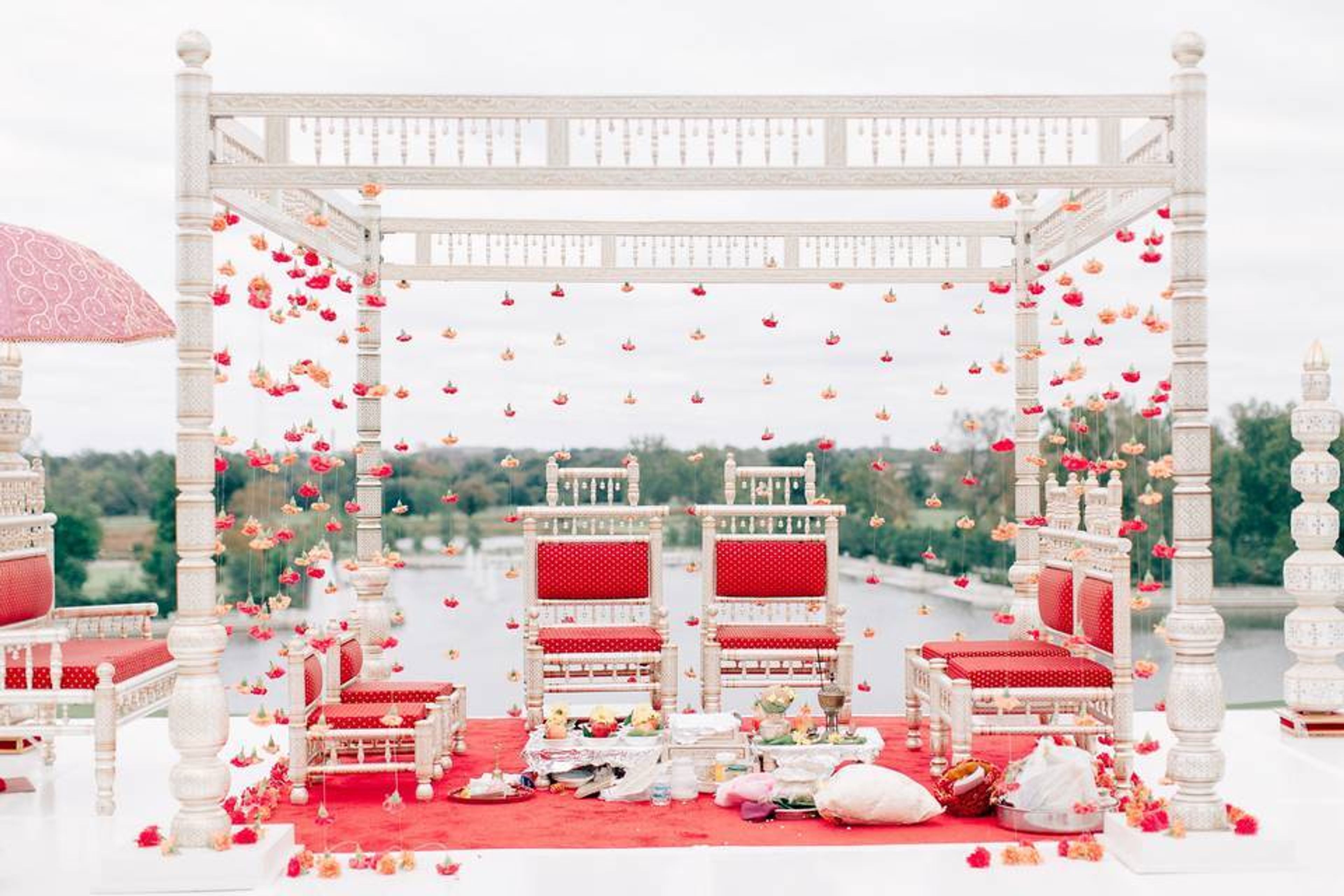 Cover photo of St. Louis Wedding Consultants