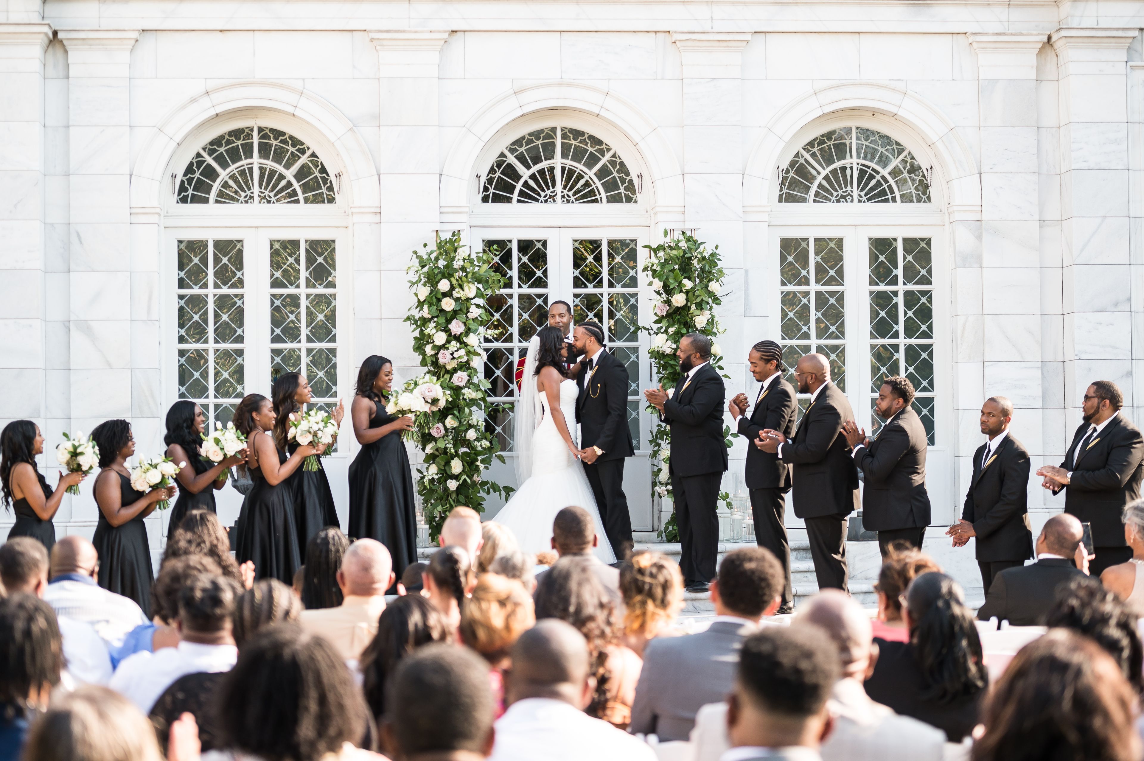 Cover photo of Memphis Brooks Museum of Art