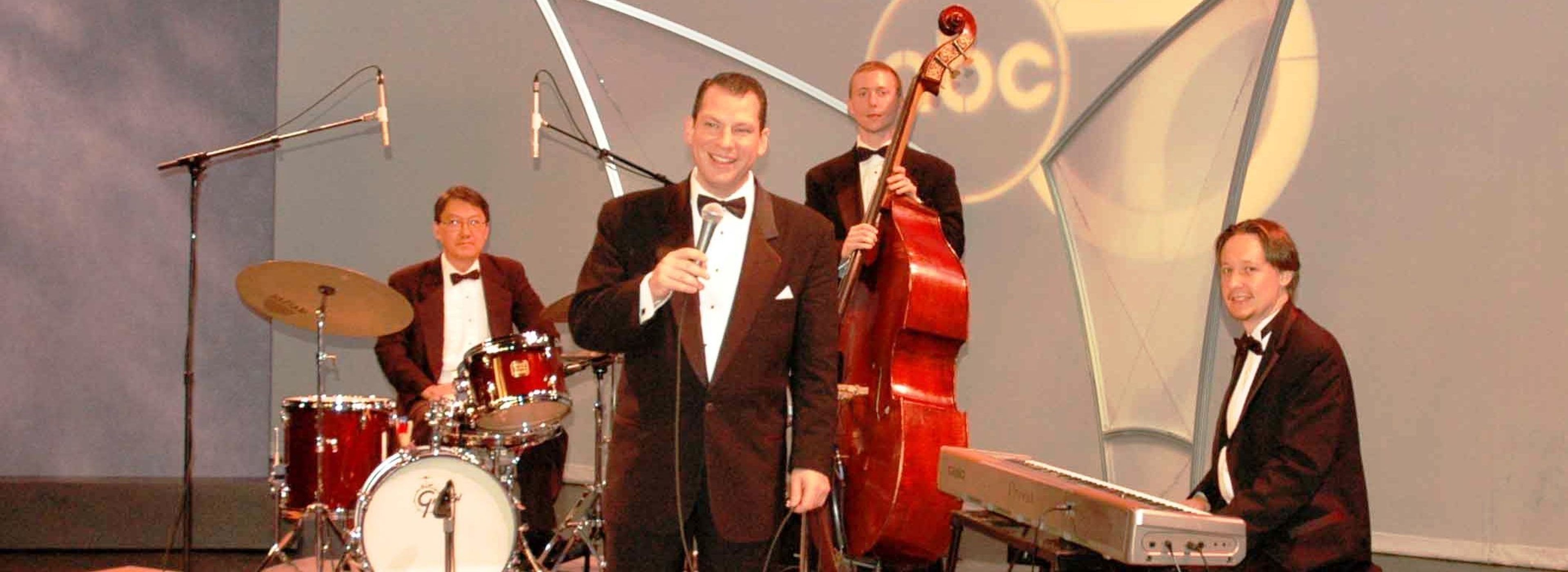 Cover photo of America's Best Pop, Jazz & Standards