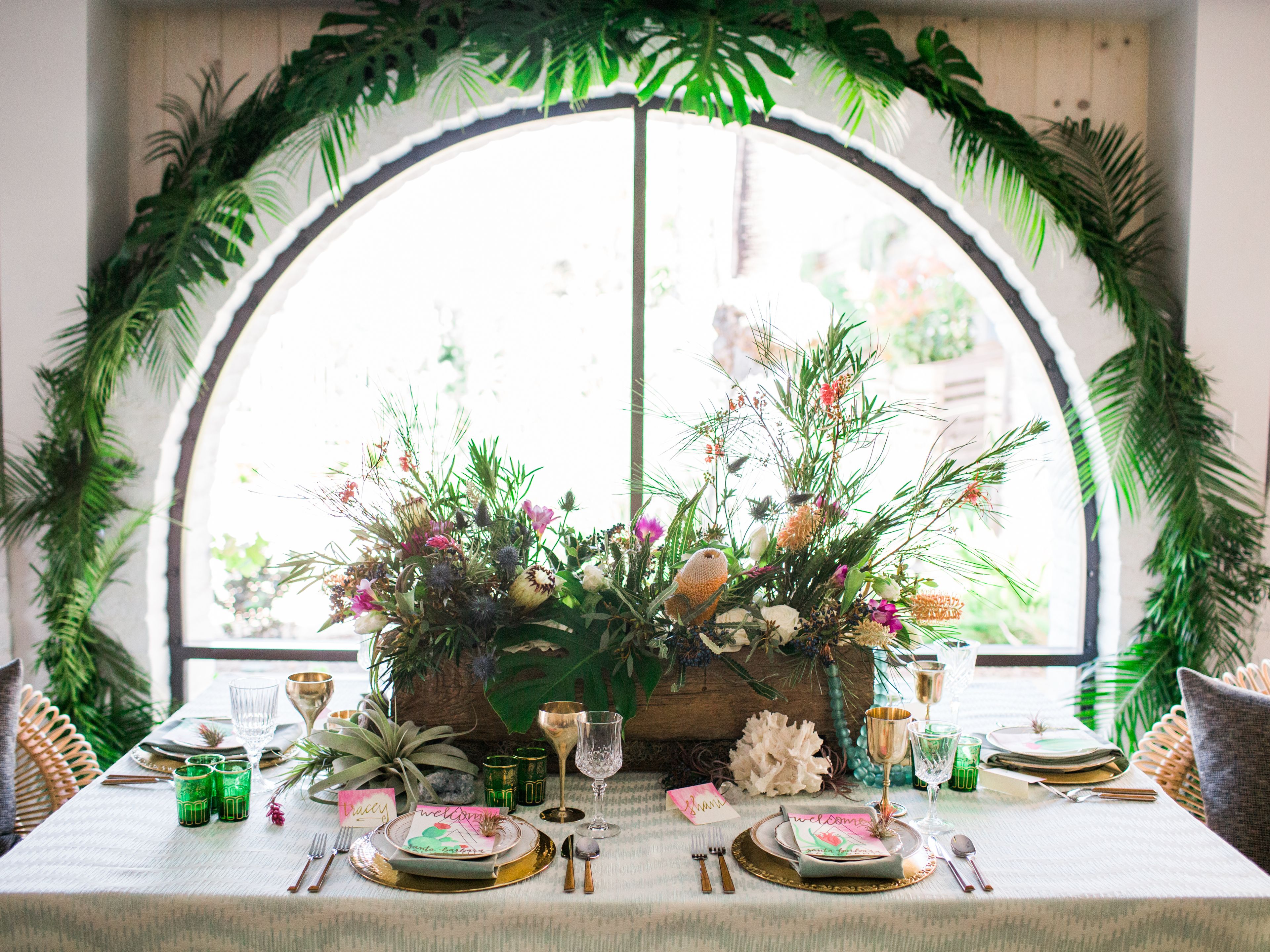 Cover photo of Ella & Louie Floral Studio