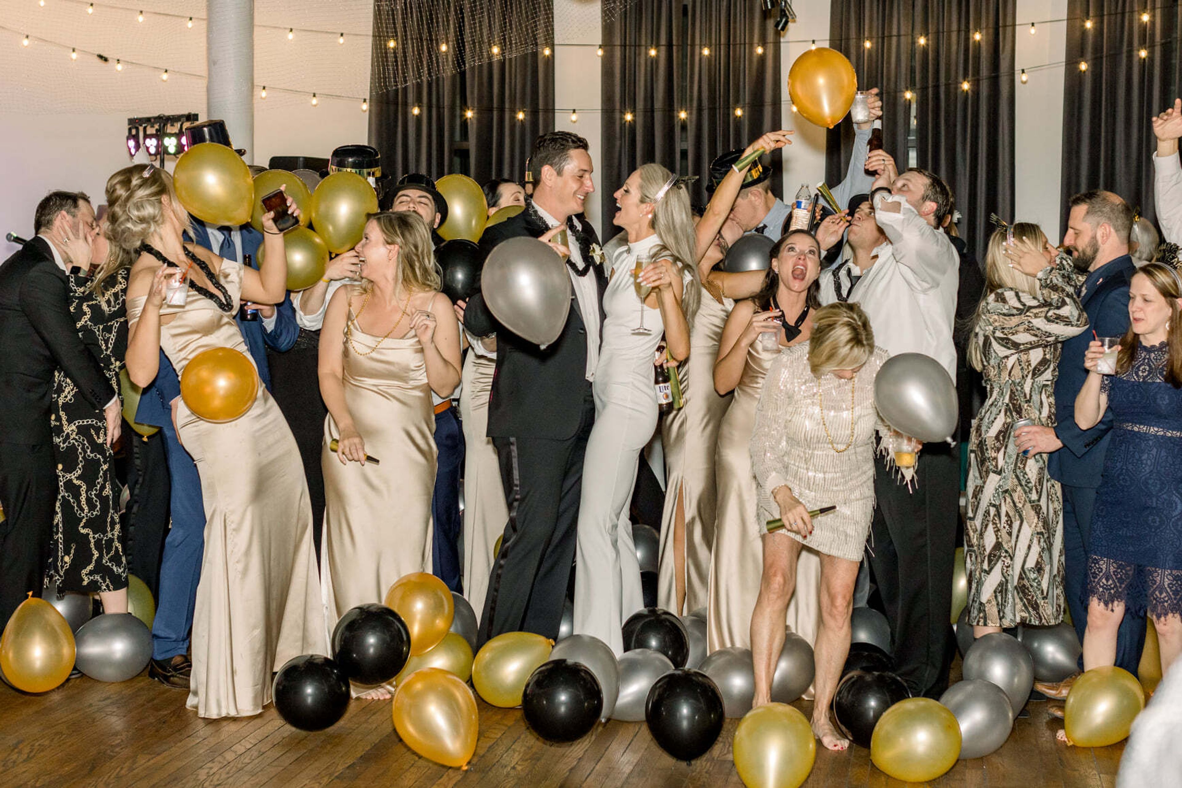 Cover photo of brideface