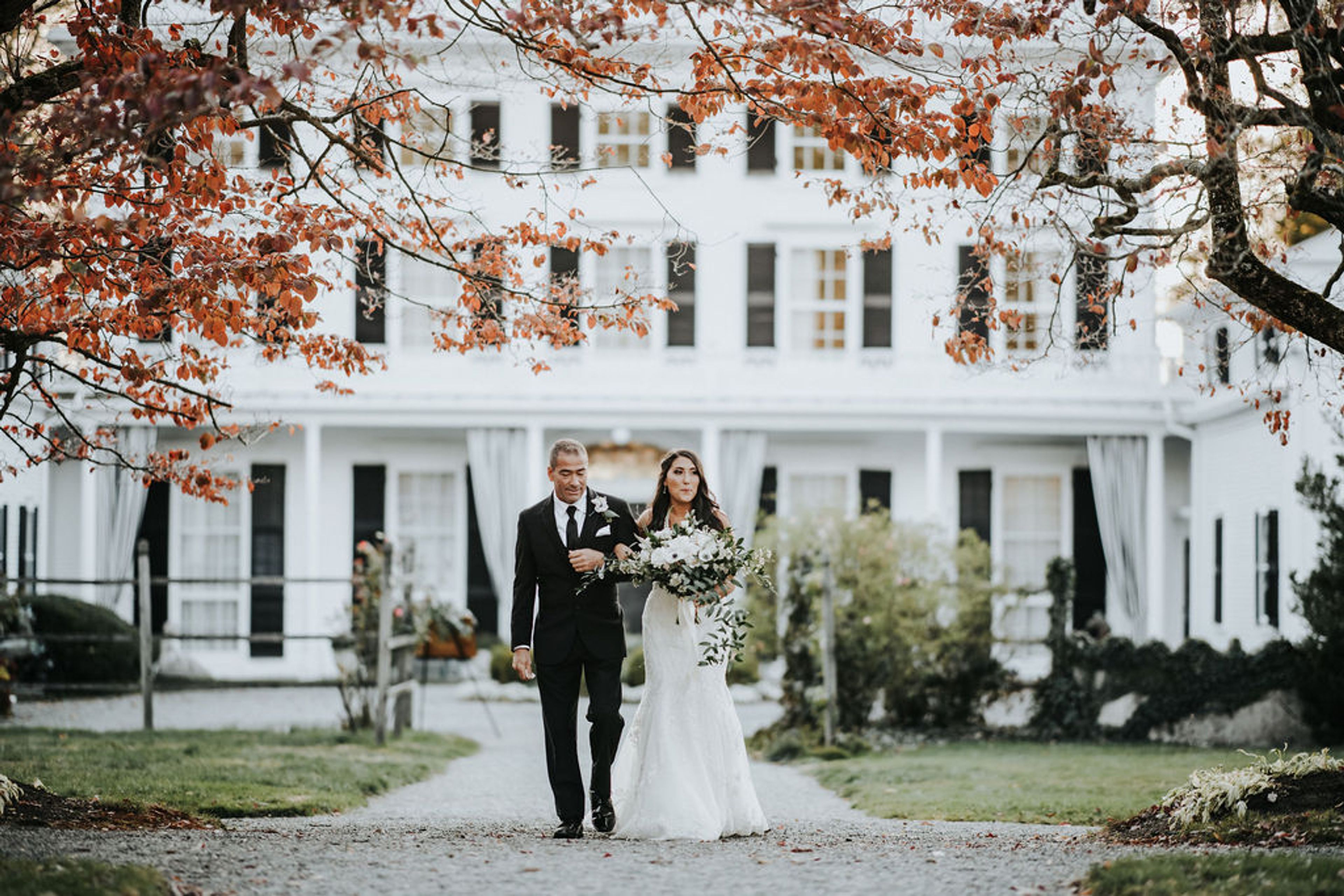 Cover photo of Linden Place