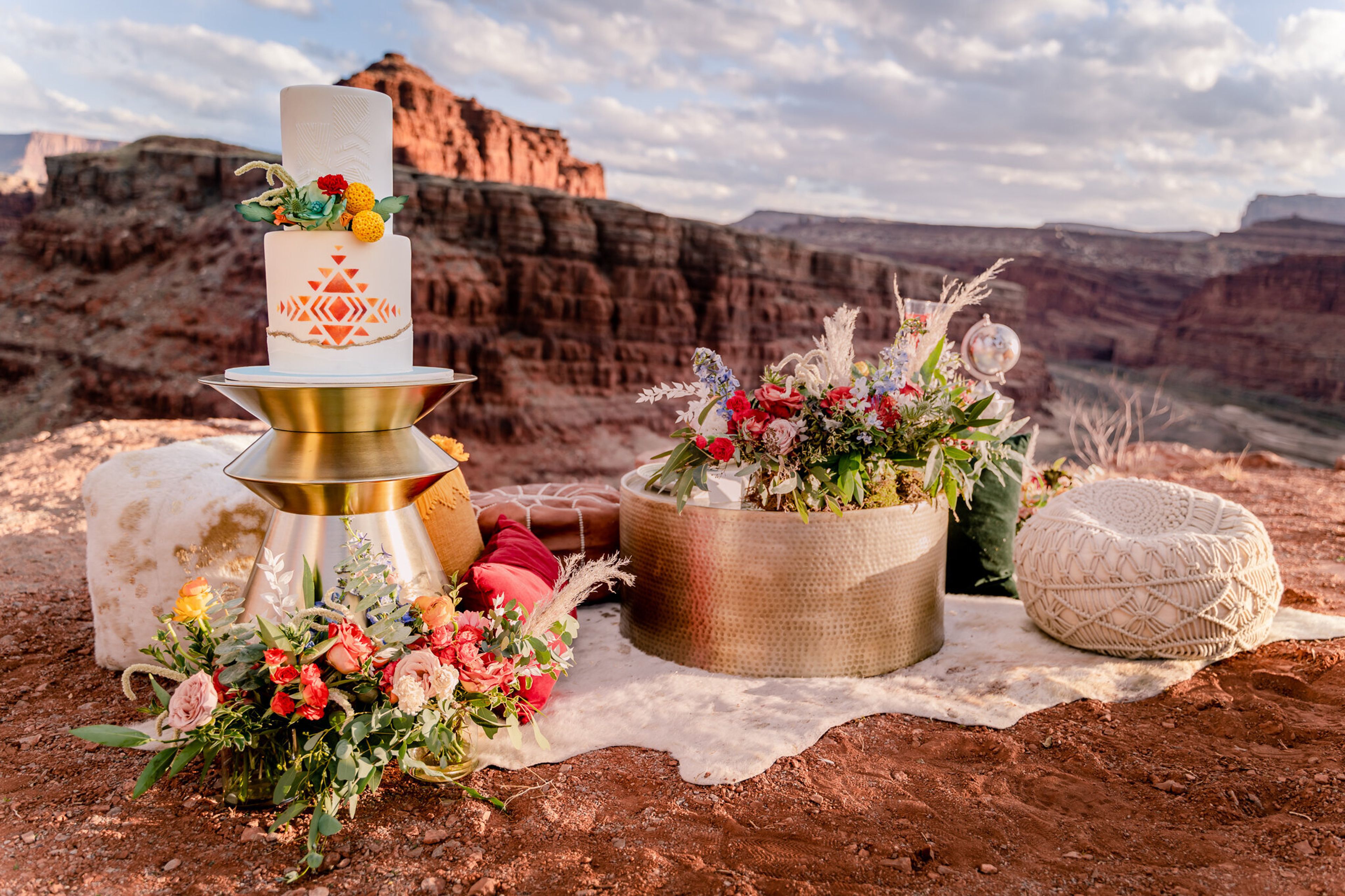 Cover photo of Kaitlin Shea Weddings