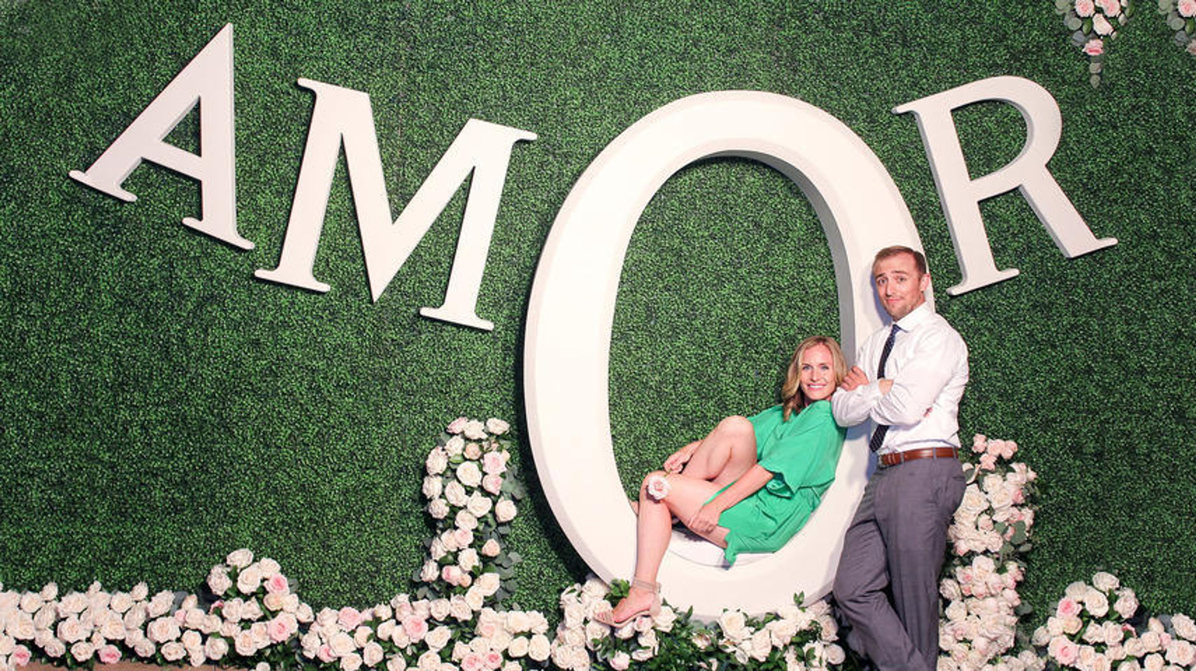 Cover photo of Smile Lounge Photo Booth