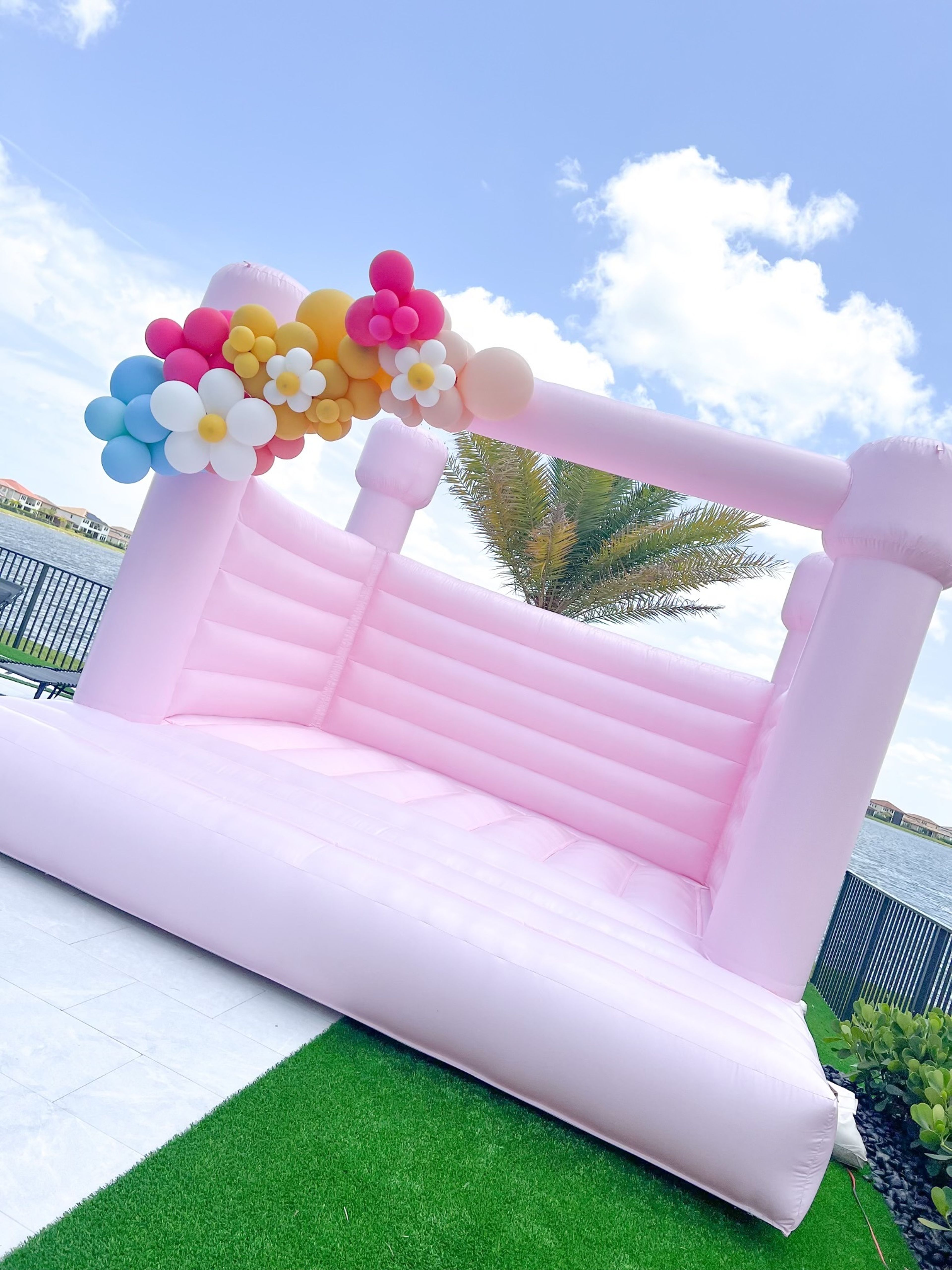 Cover photo of Elegant Bounce