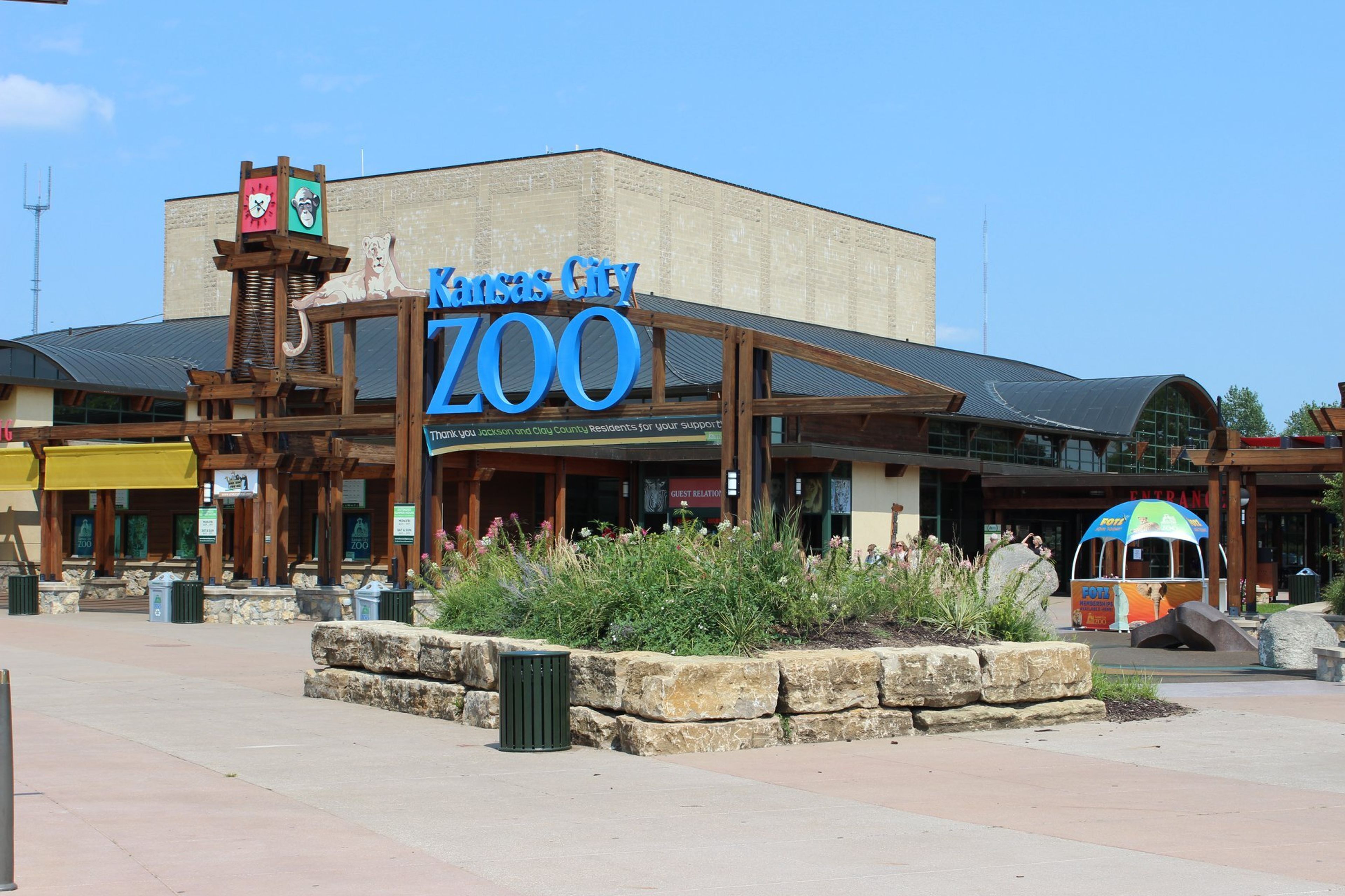 Cover photo of Kansas City Zoo