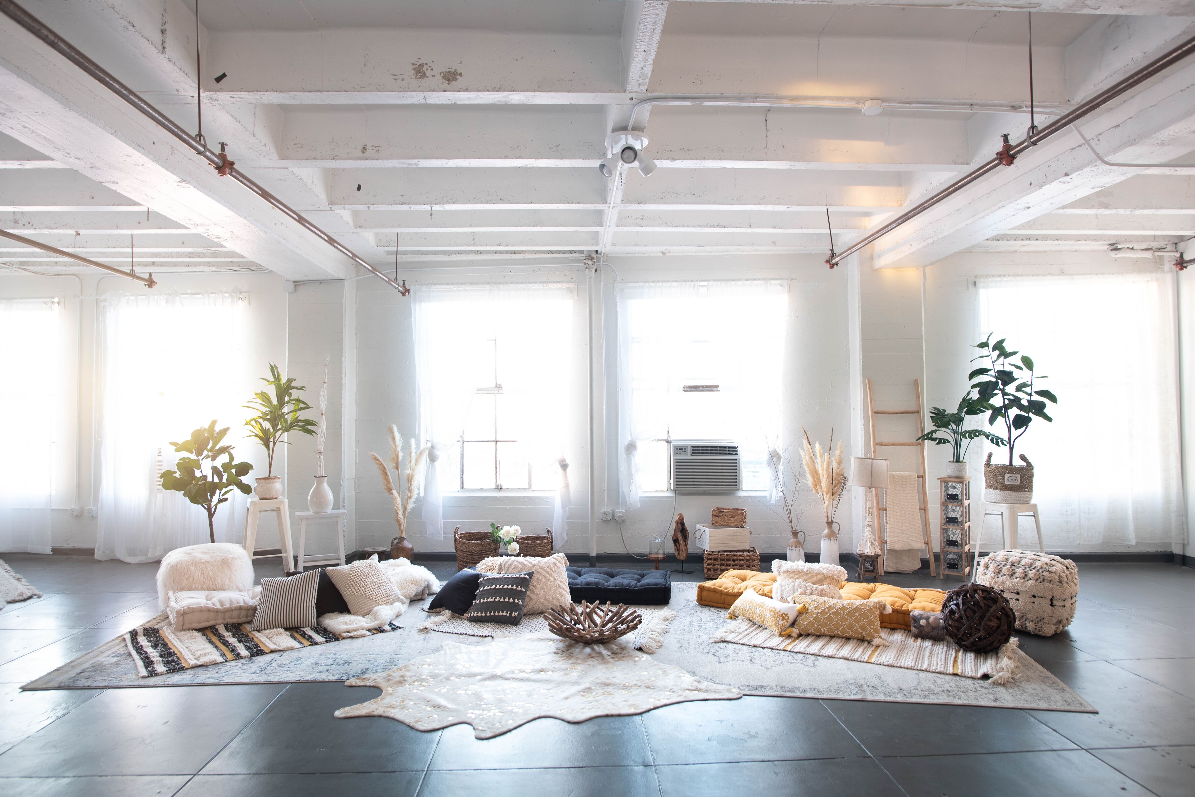 Cover photo of Skyline Boho