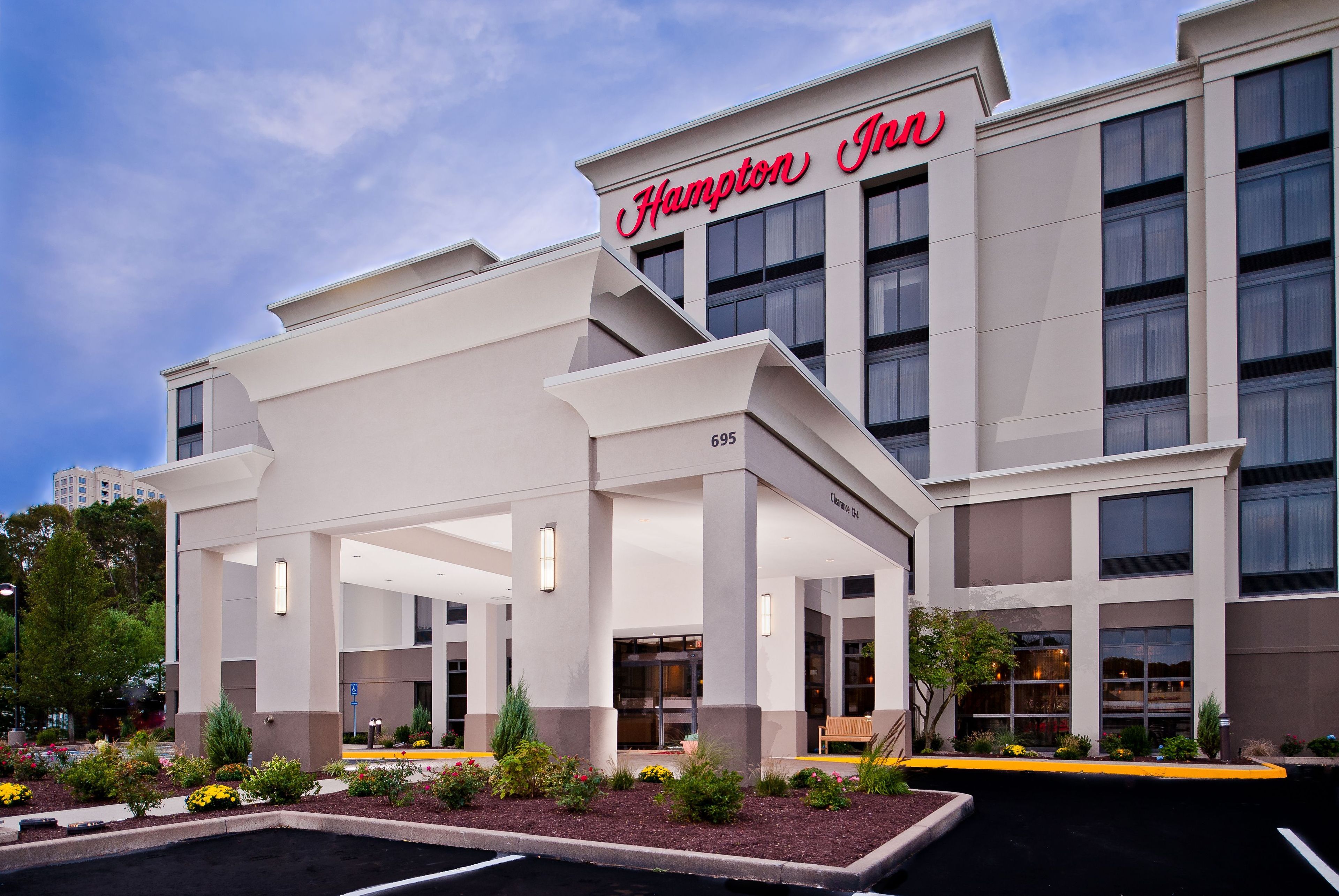 Cover photo of Hampton Inn Shelton