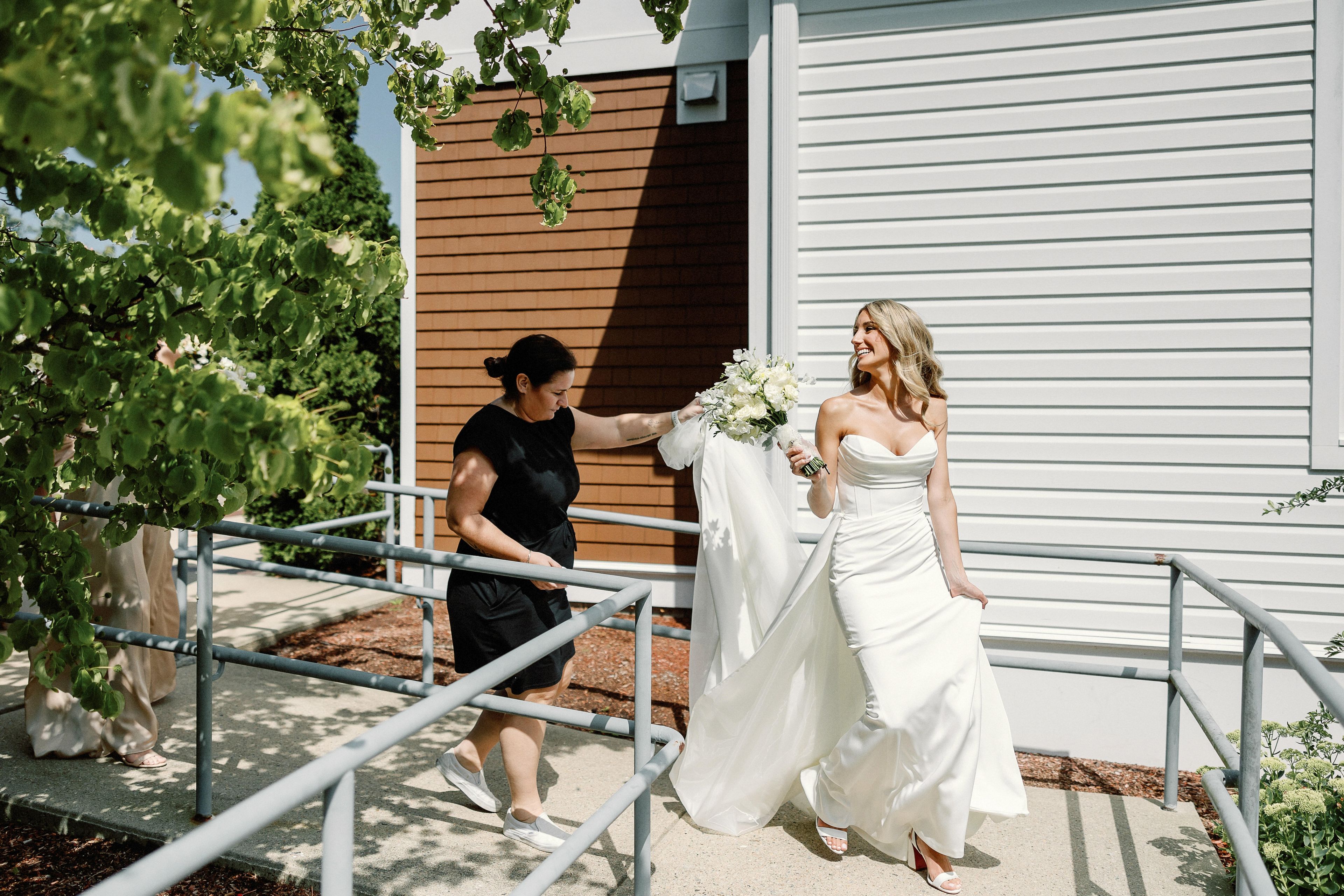 Cover photo of Bustle Hustle Co.