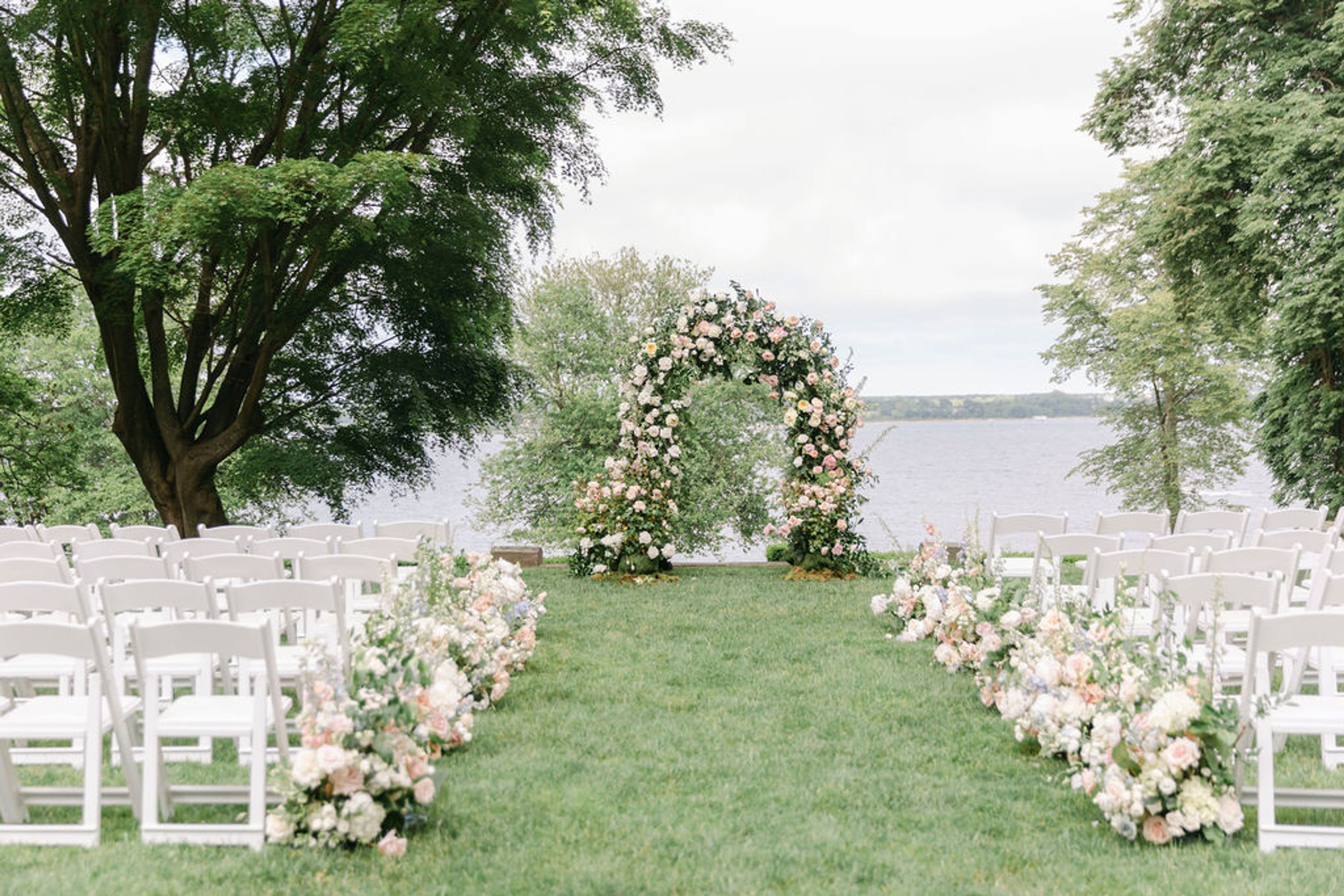 Cover photo of Glen Manor House