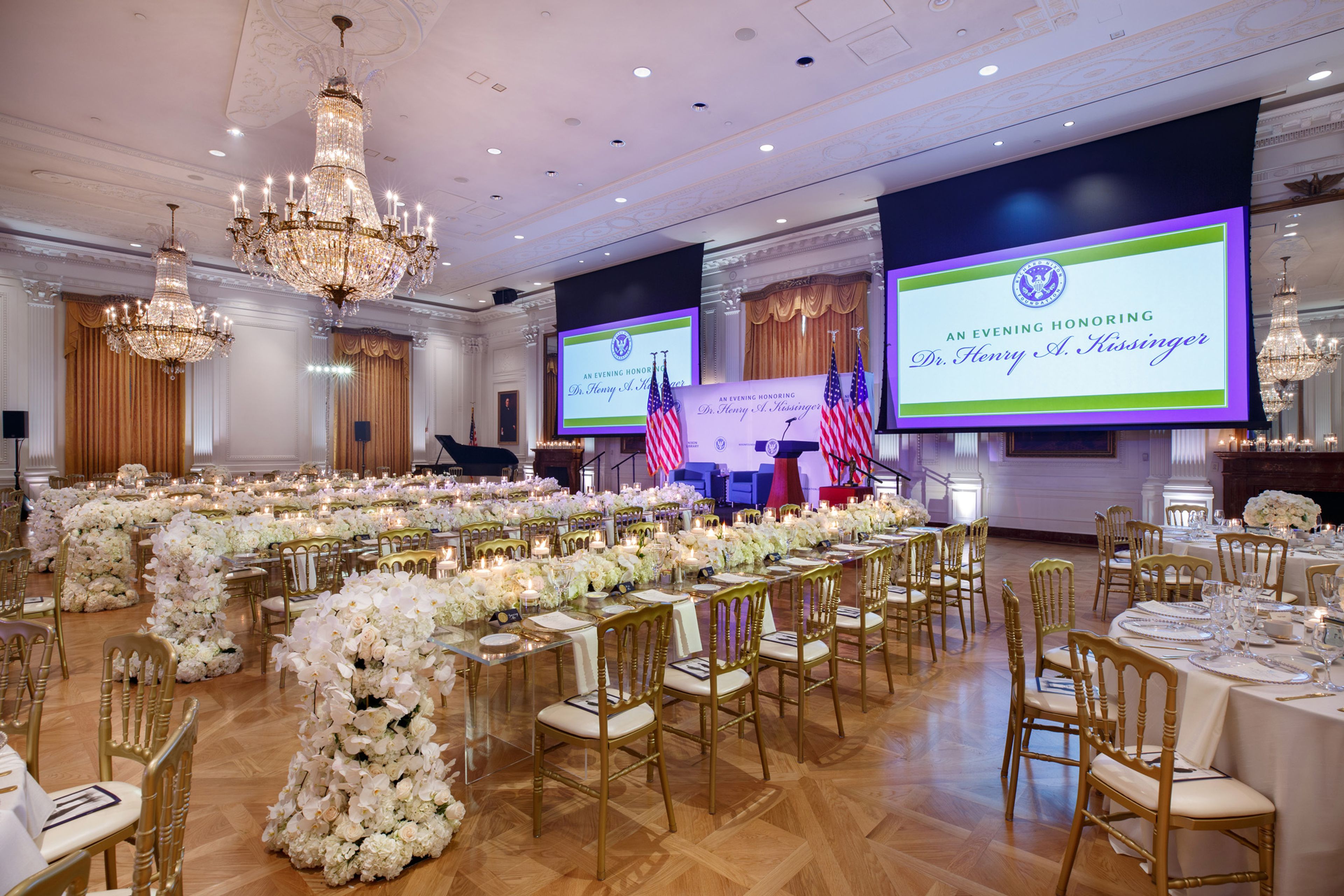 Cover photo of Richard Nixon Presidential Library and Museum