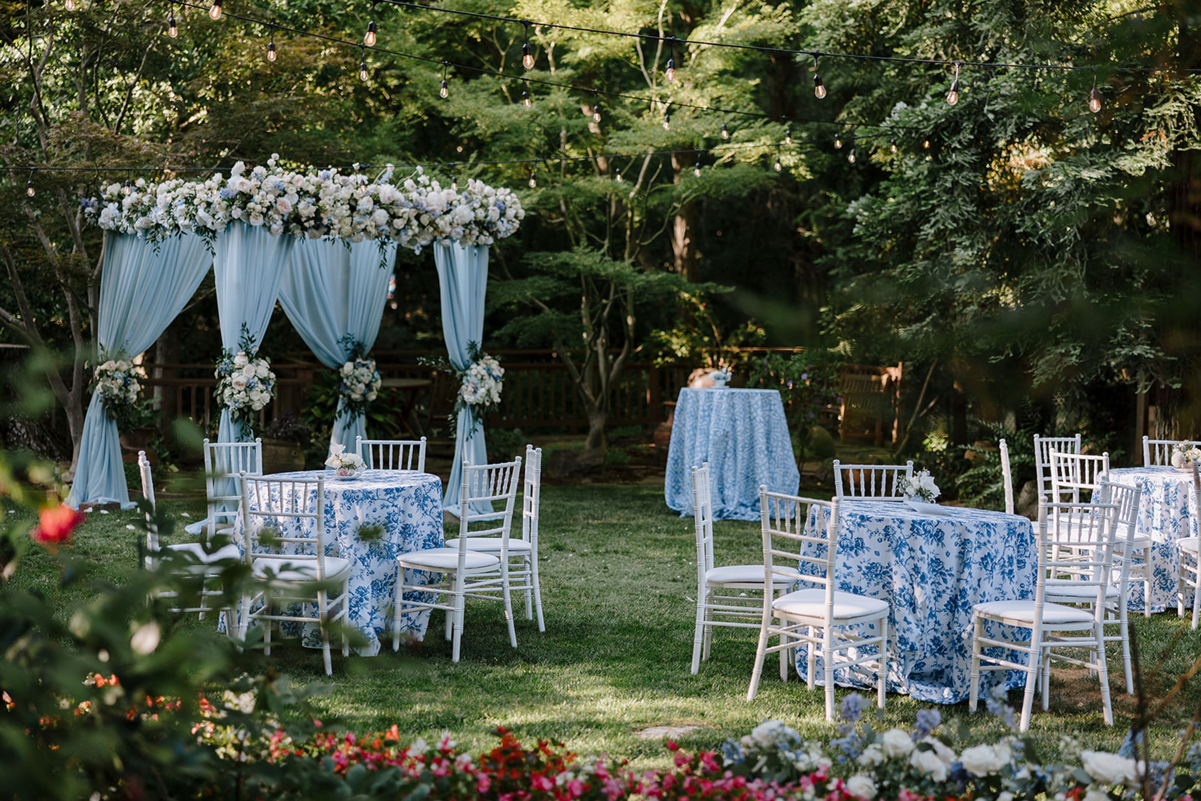 Cover photo of Anaviv Catering and Events