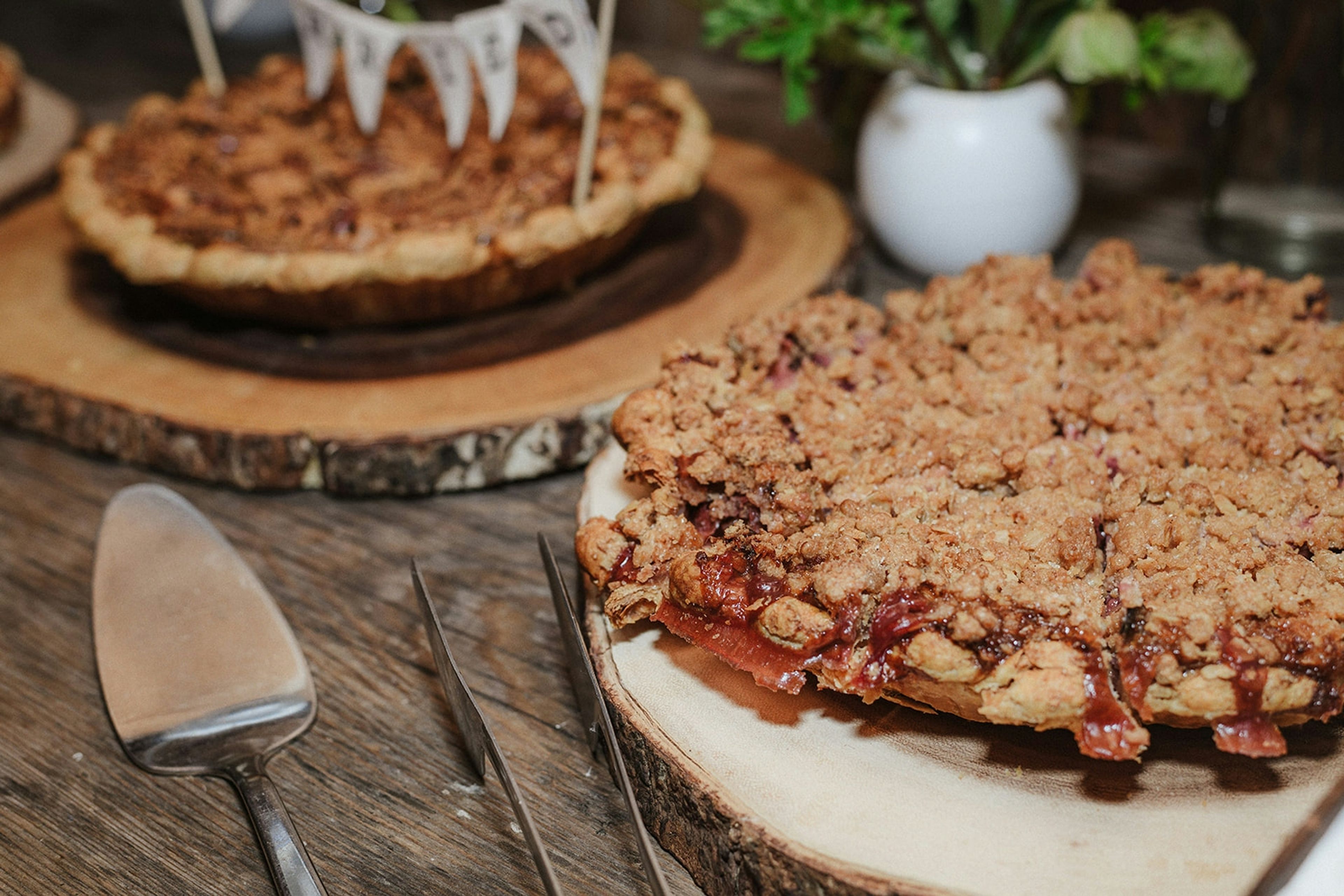 Cover photo of Anaviv Catering and Events