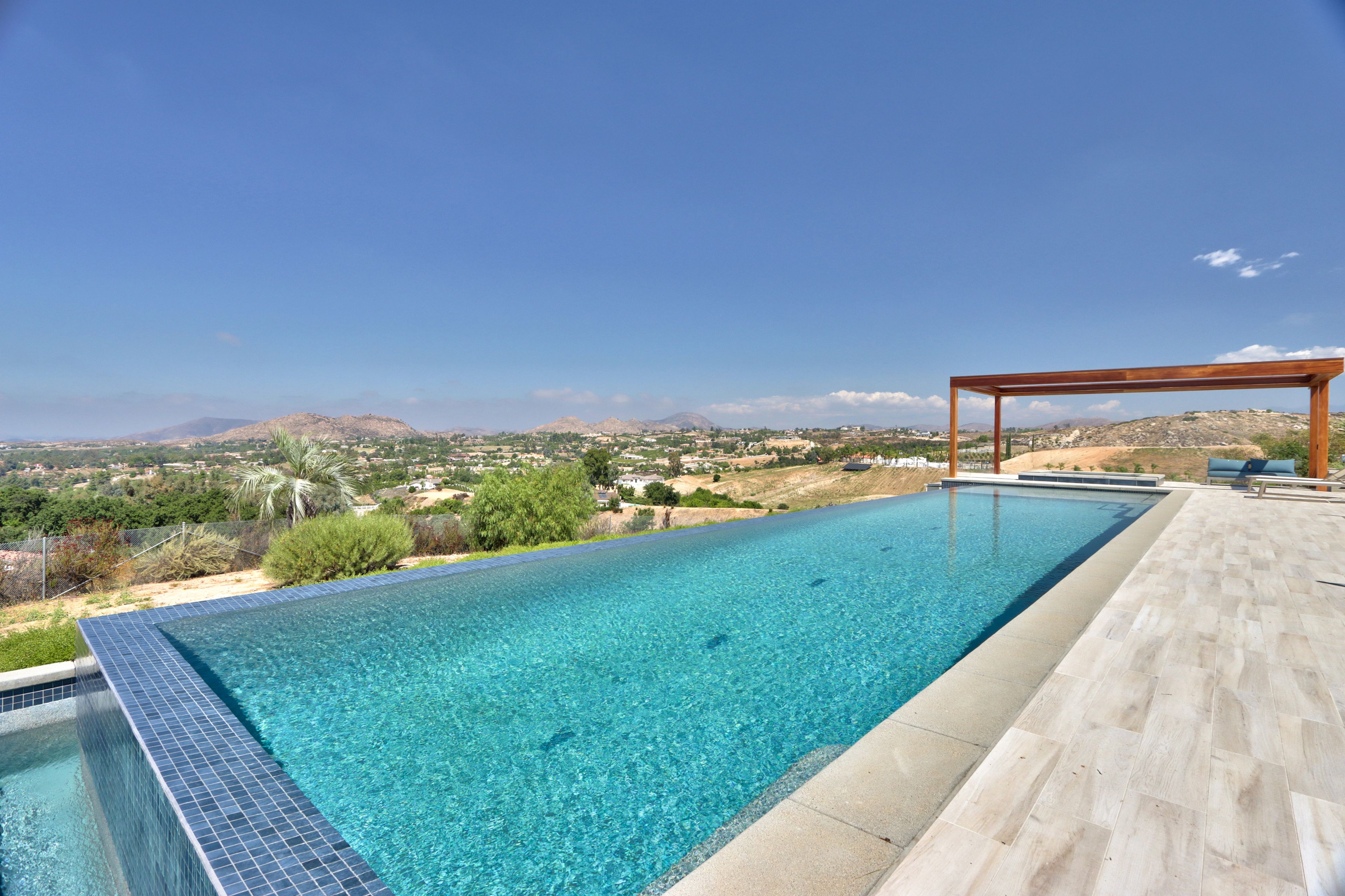 Cover photo of iTrip Temecula