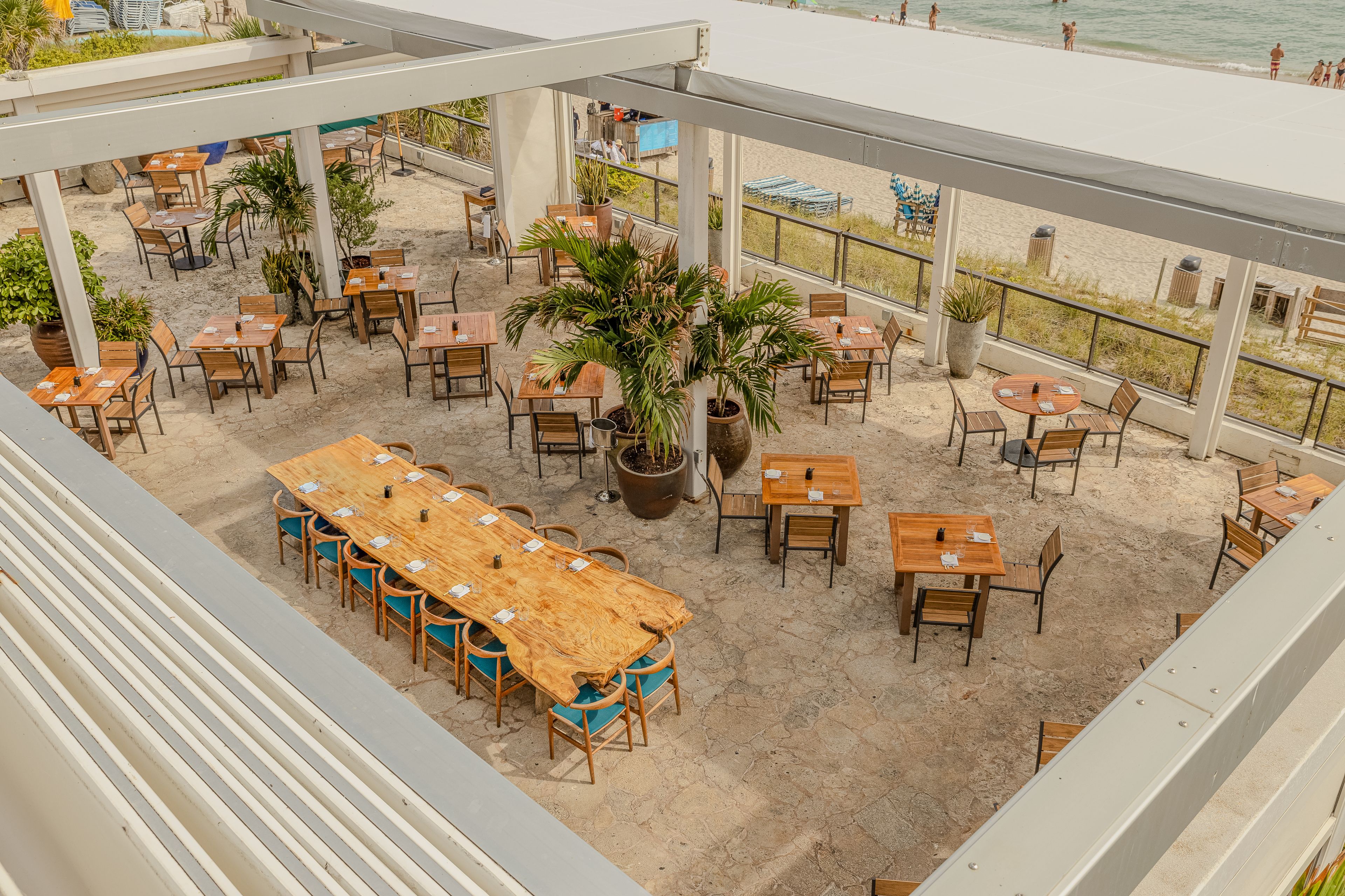 Cover photo of ETARU Hallandale