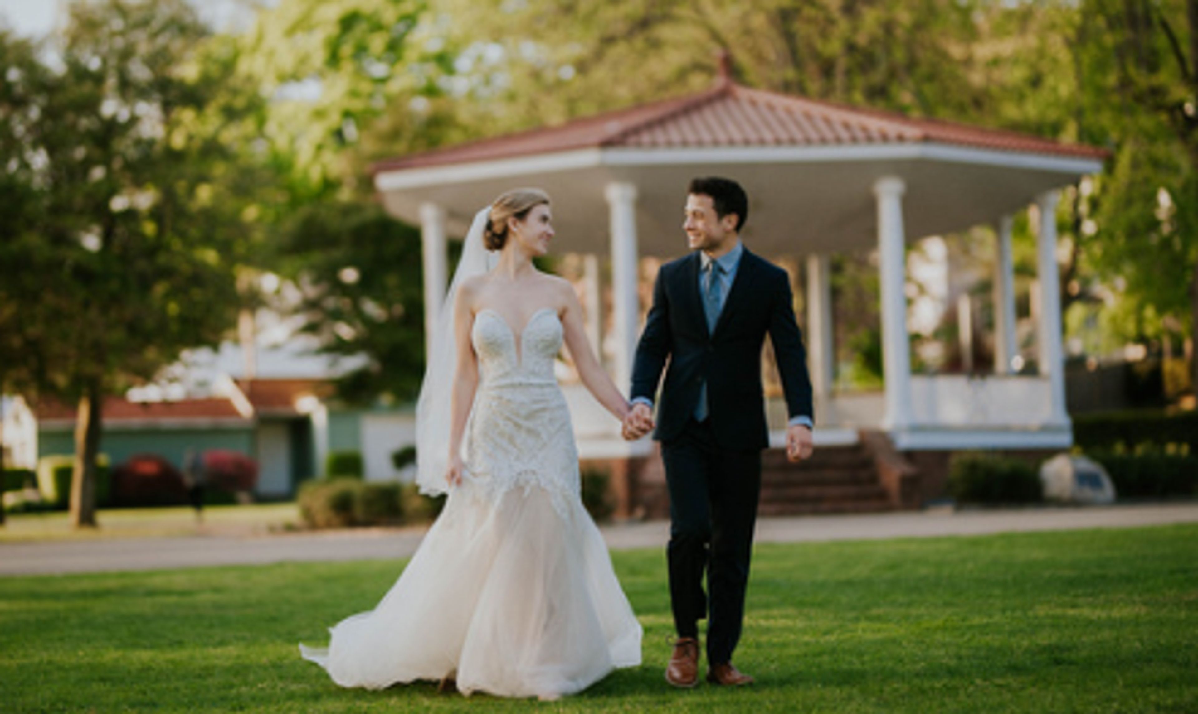 Cover photo of Toast Entertainment Long Island