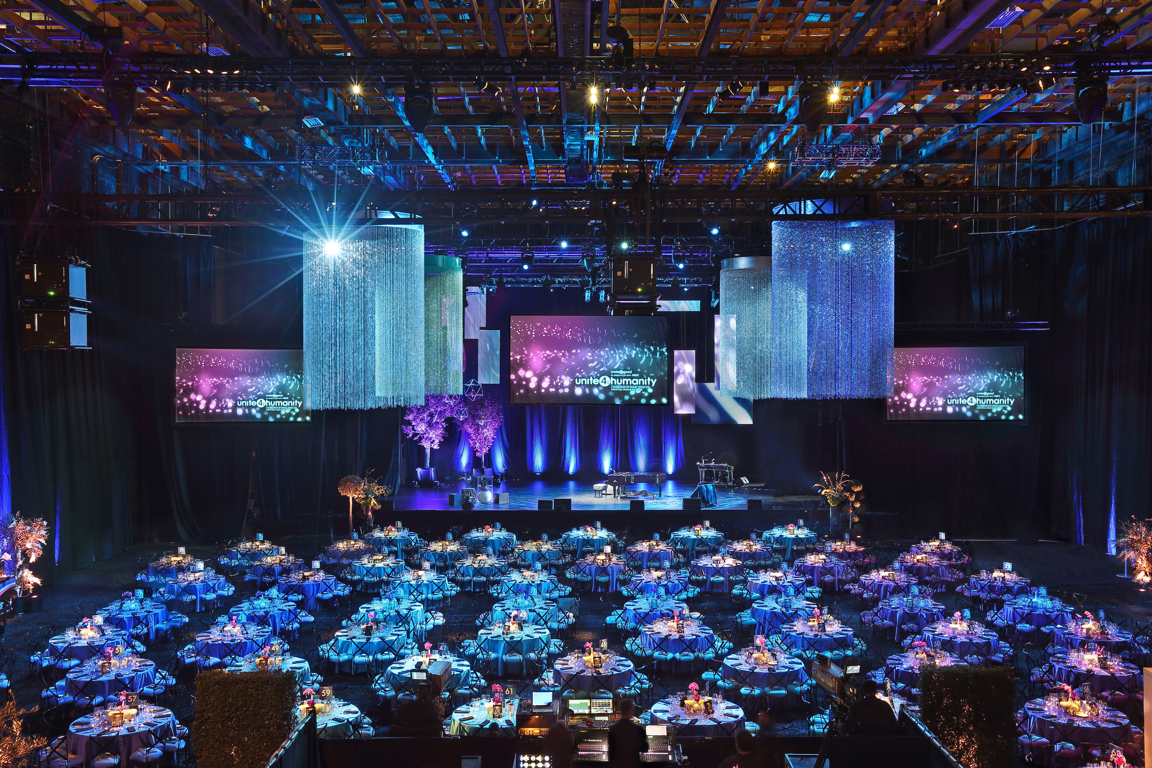 Cover photo of LightenUp, Inc.