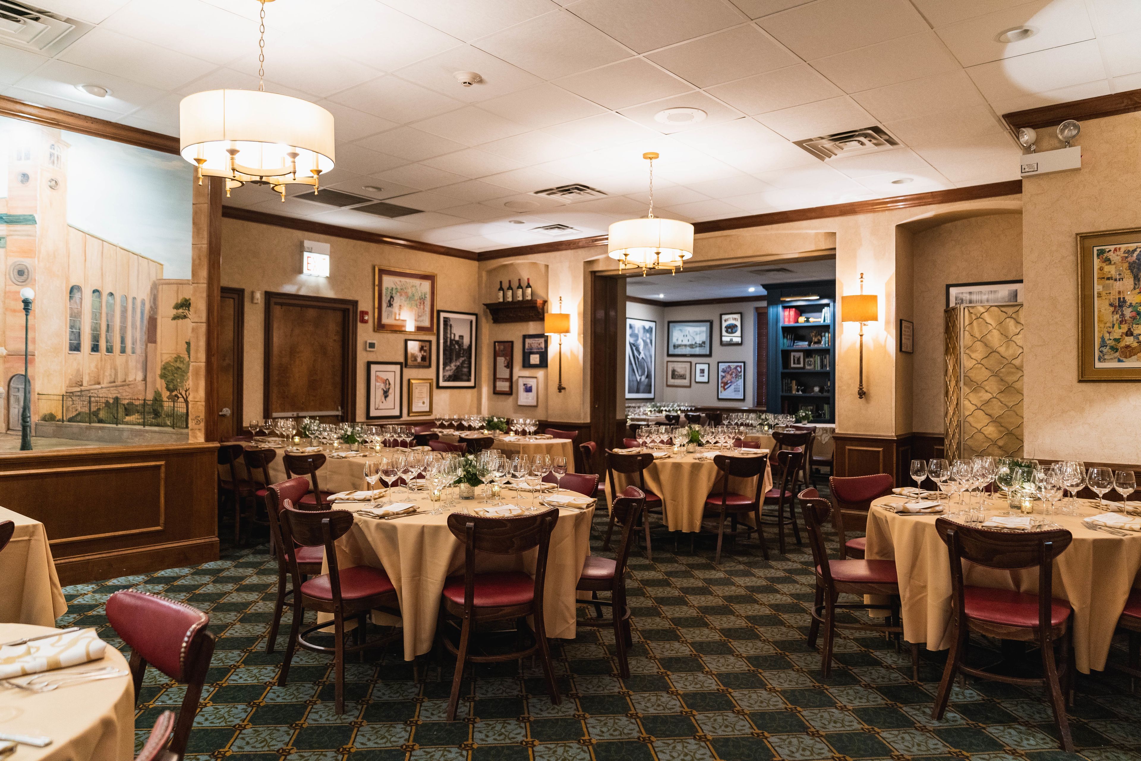 Cover photo of Gene and Georgetti Chicago
