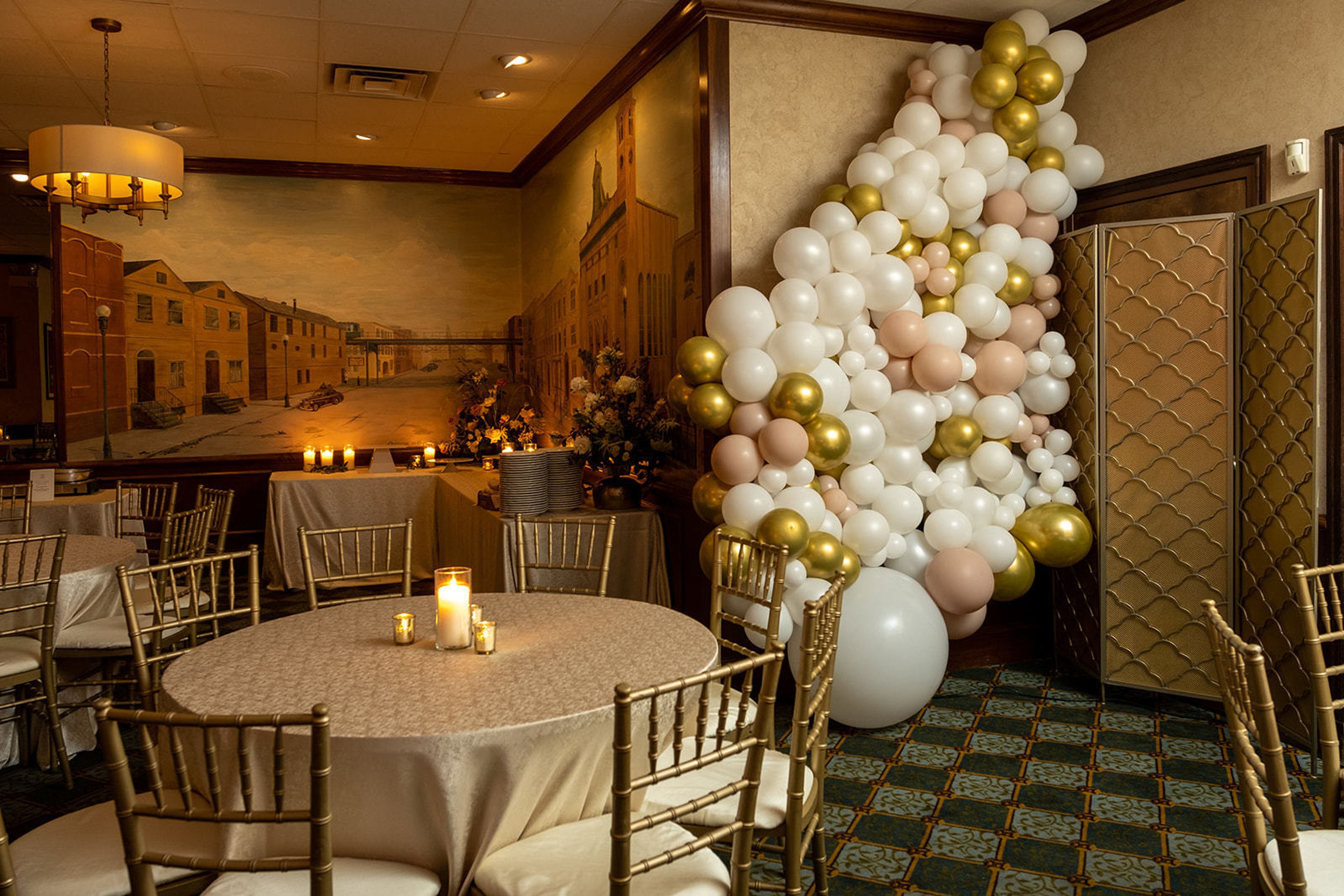 Cover photo of Gene and Georgetti Chicago