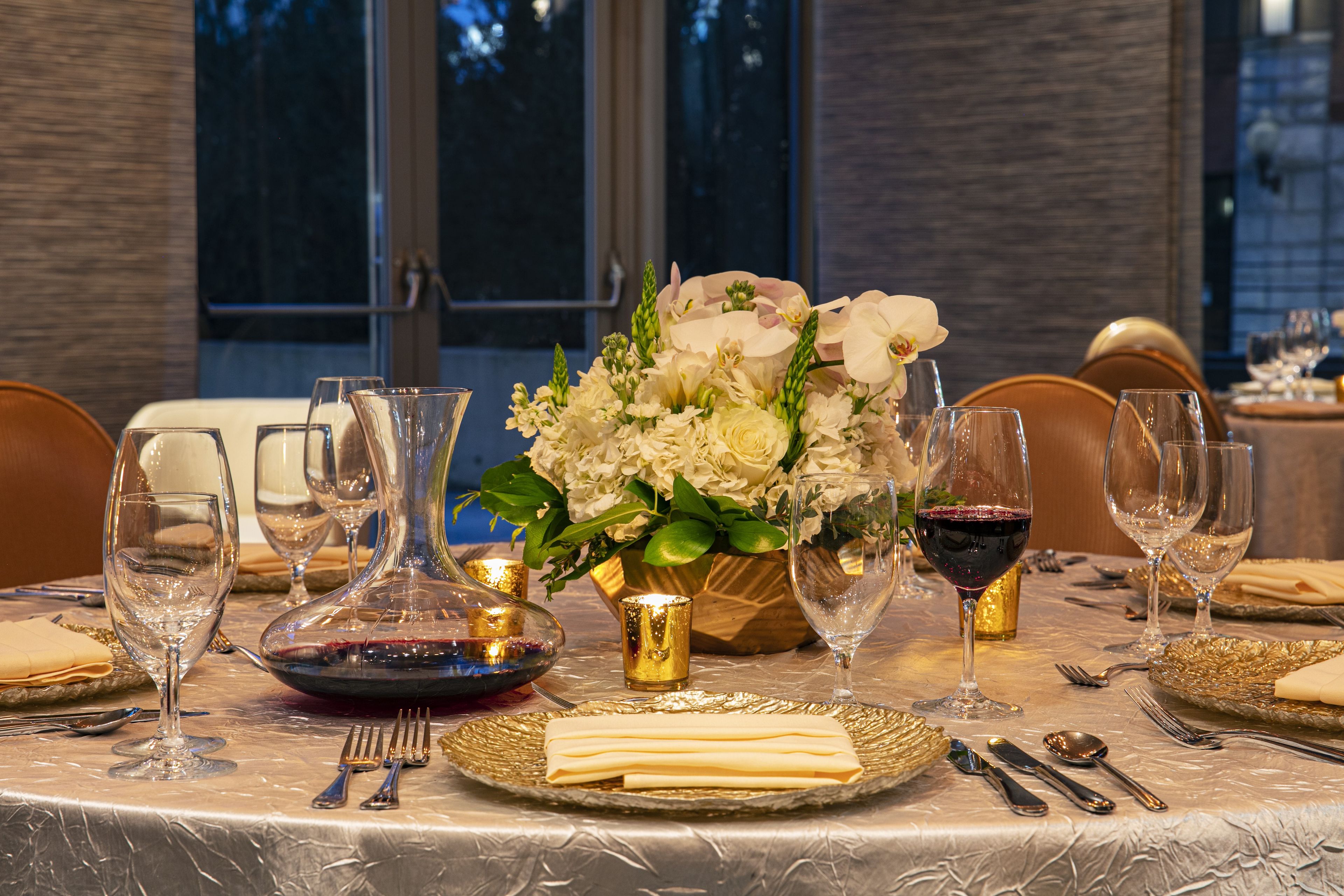 Cover photo of The Royal Sonesta Chicago River North