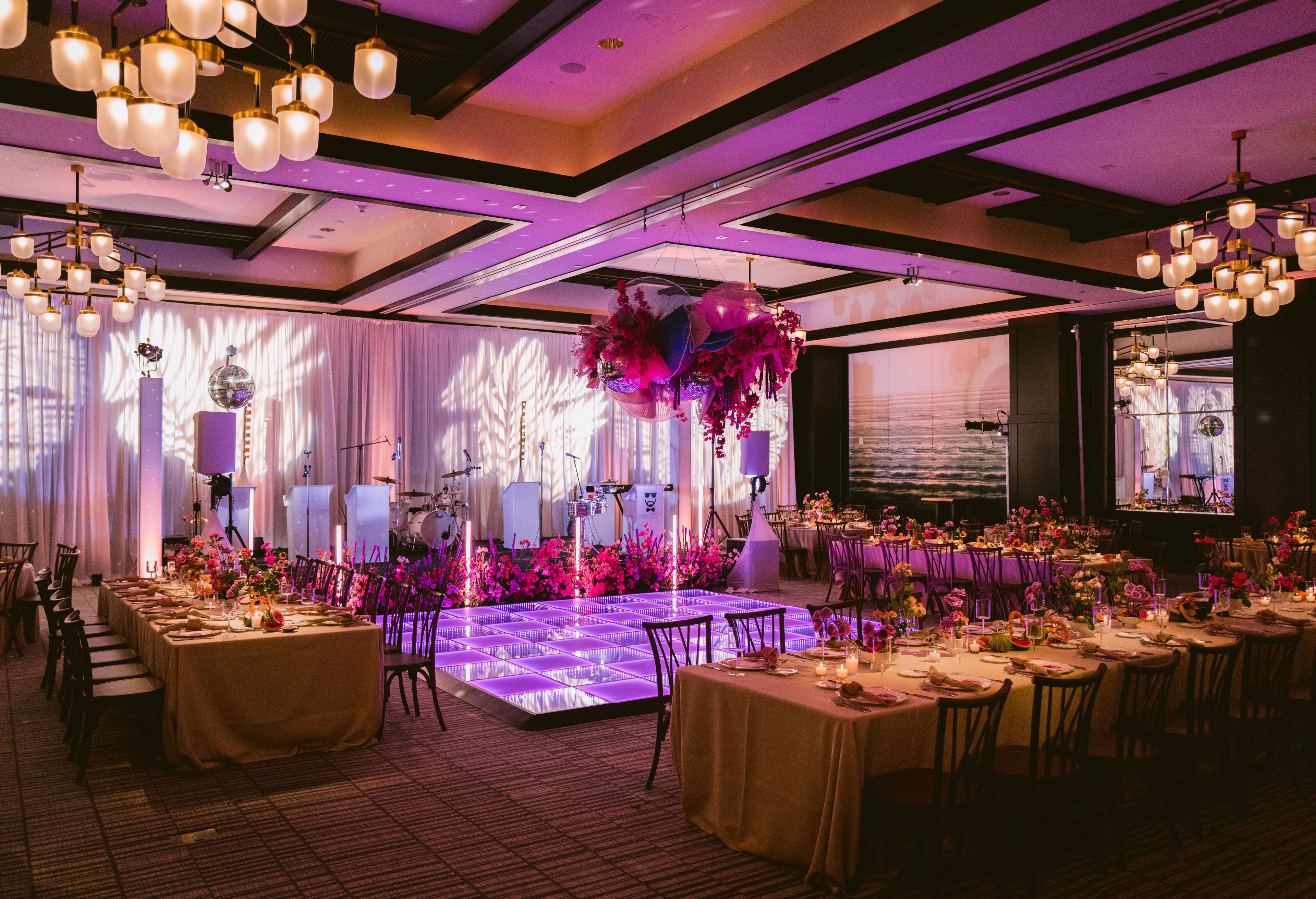 Cover photo of Lalé Florals