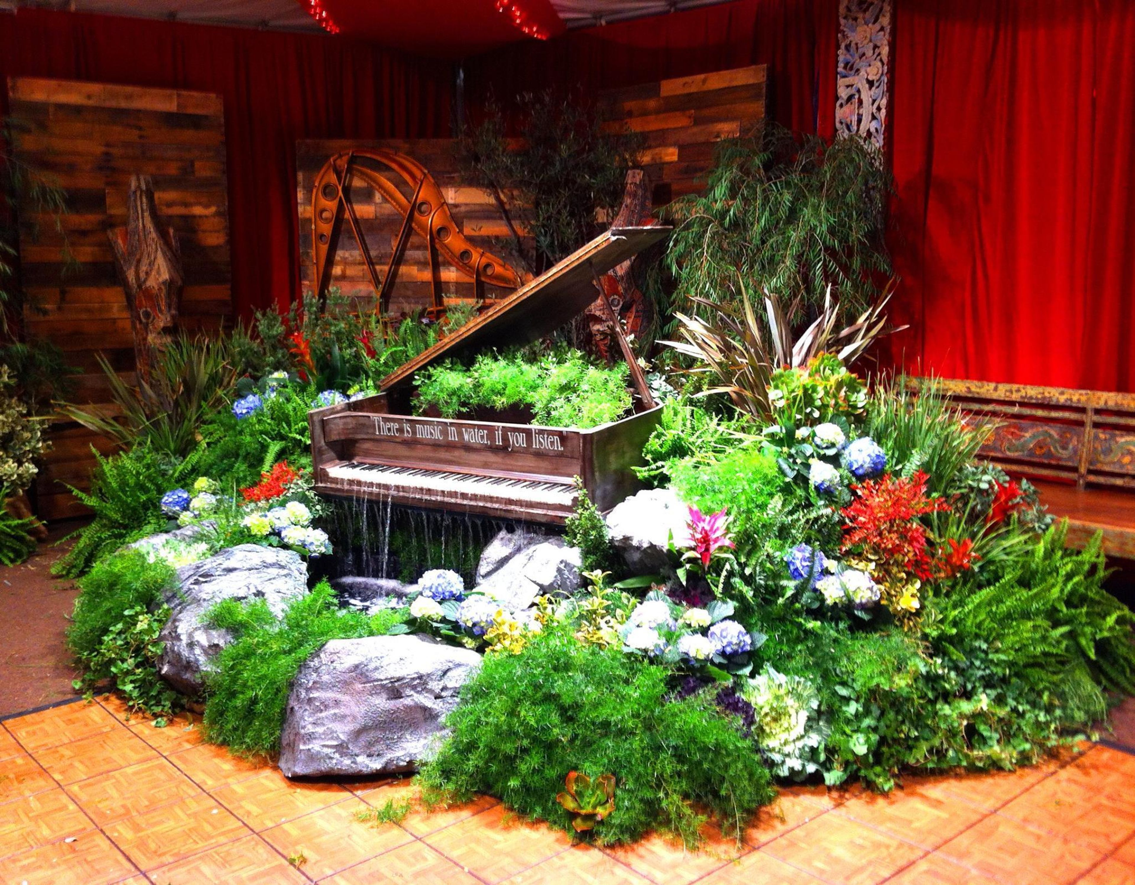 Cover photo of Creative Plant Rentals