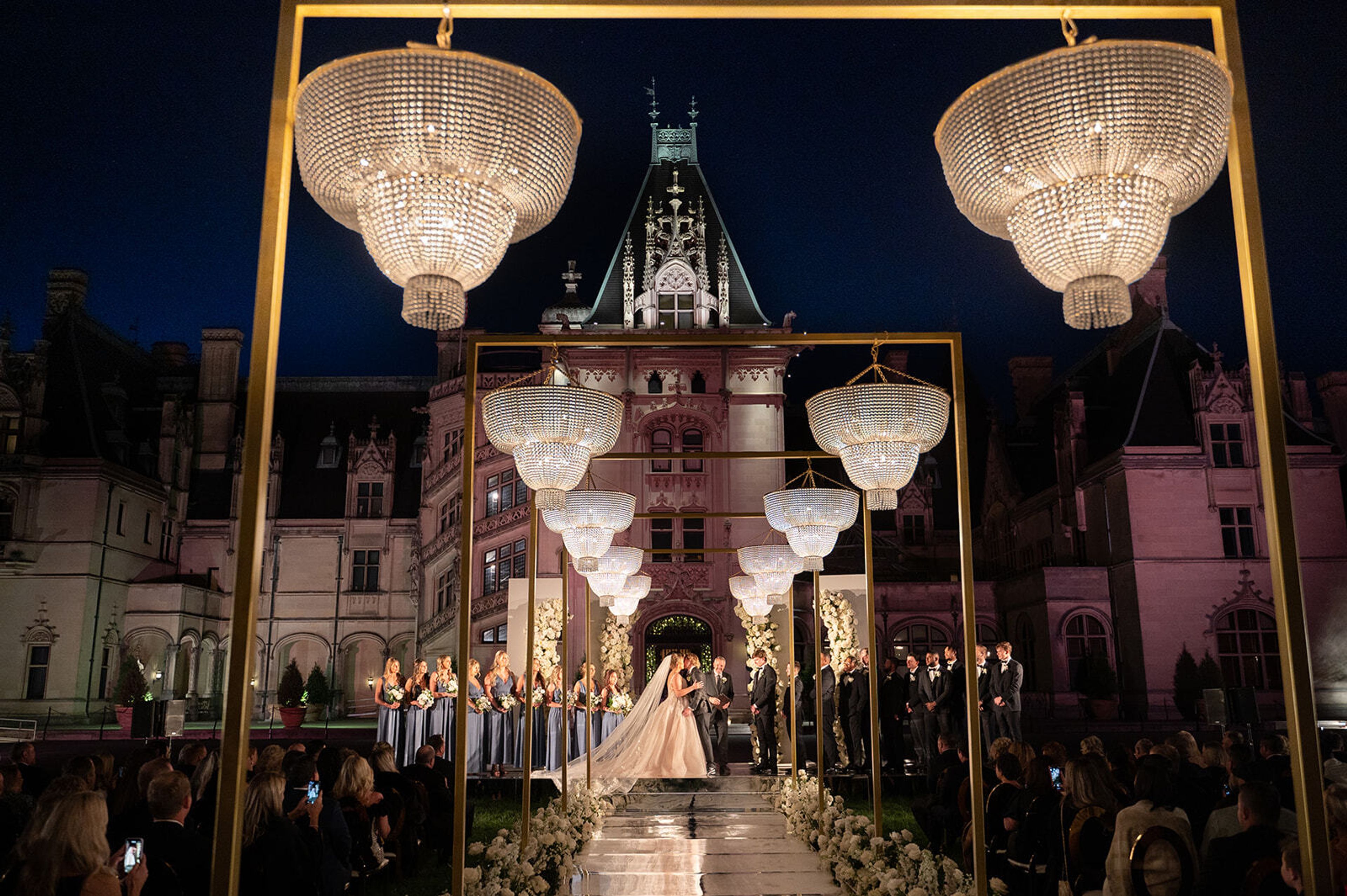 Cover photo of Floressence Flowers