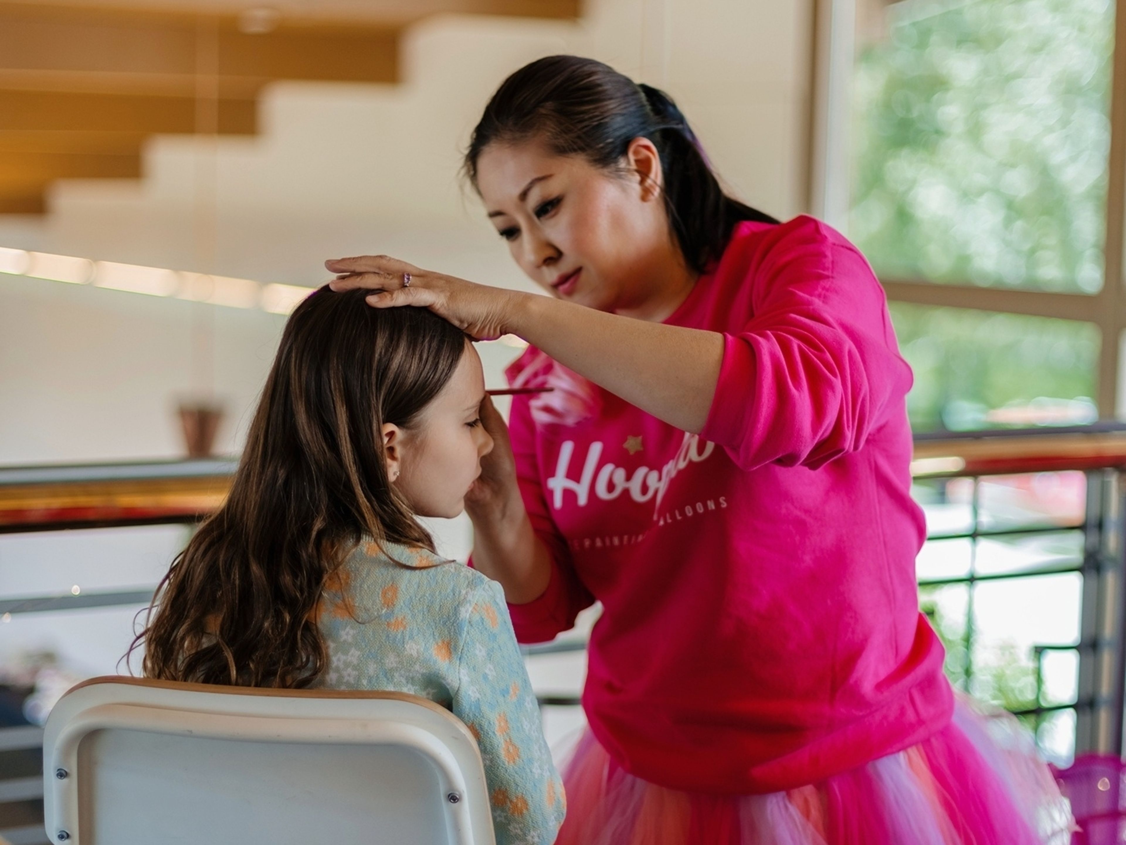 Cover photo of Hoopla Face Painting & Balloons