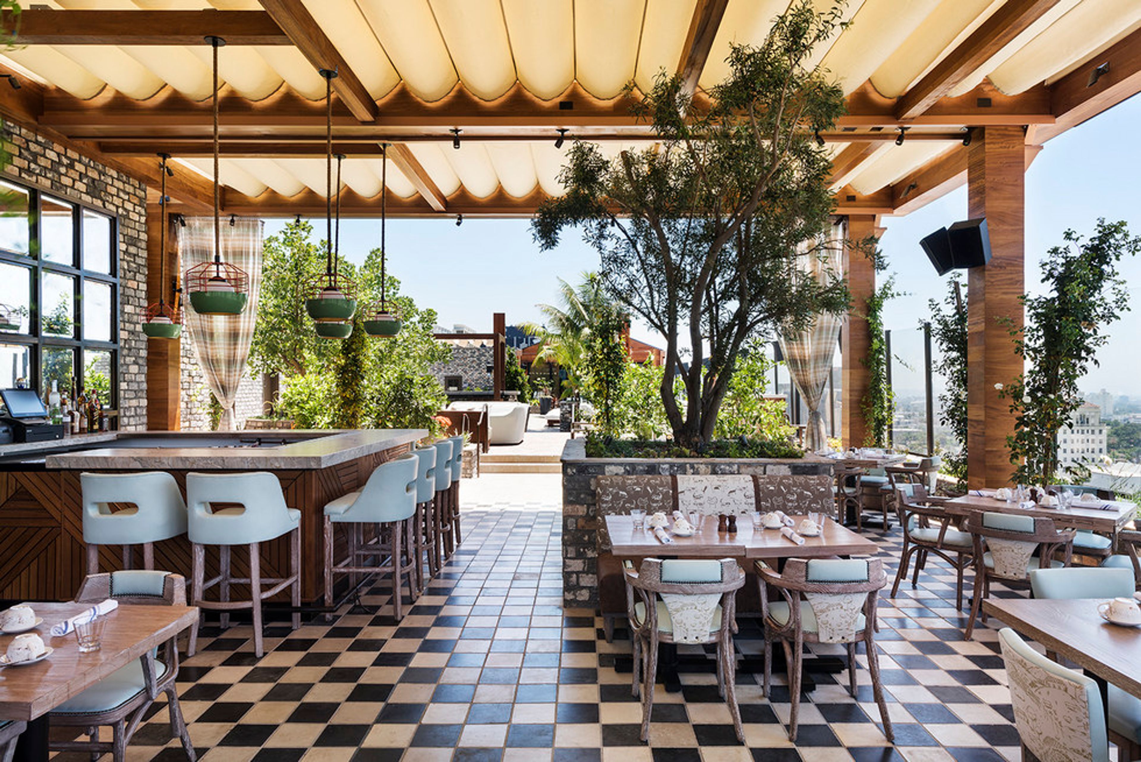 Cover photo of Dream Hollywood