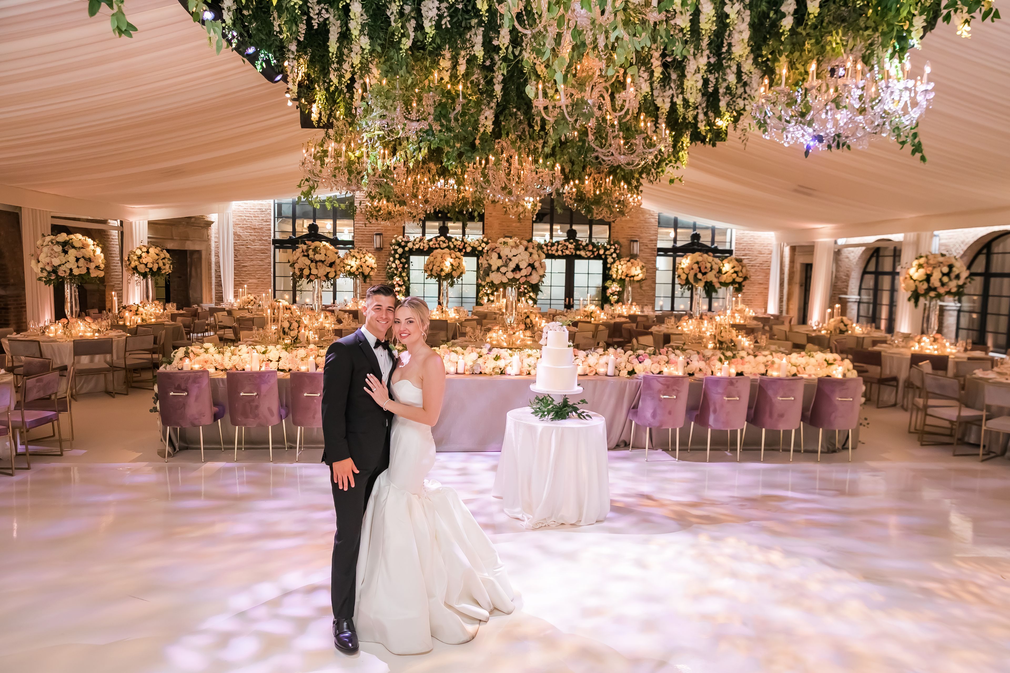 Cover photo of Big City Bride