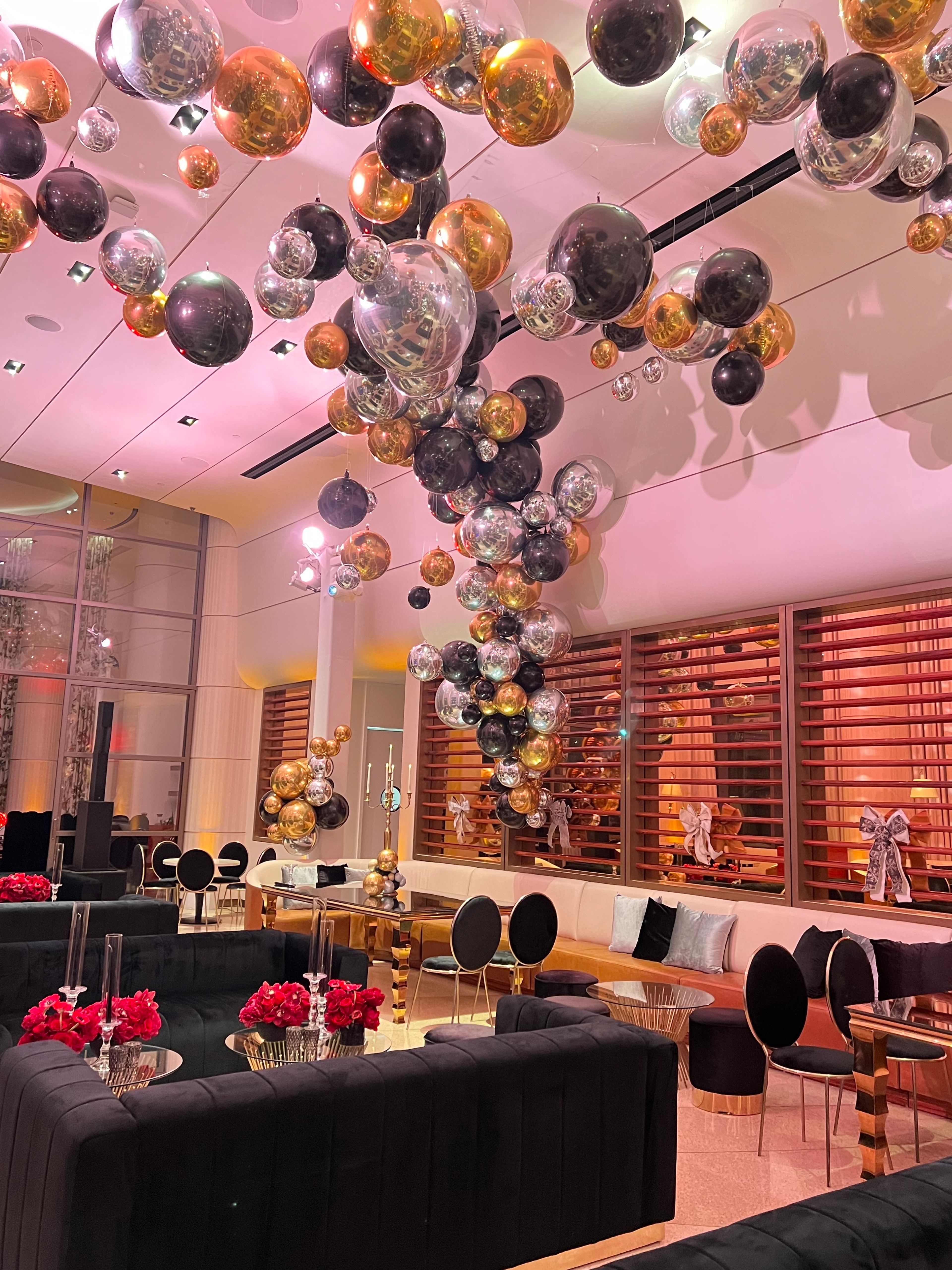 Cover photo of balloonstudiola